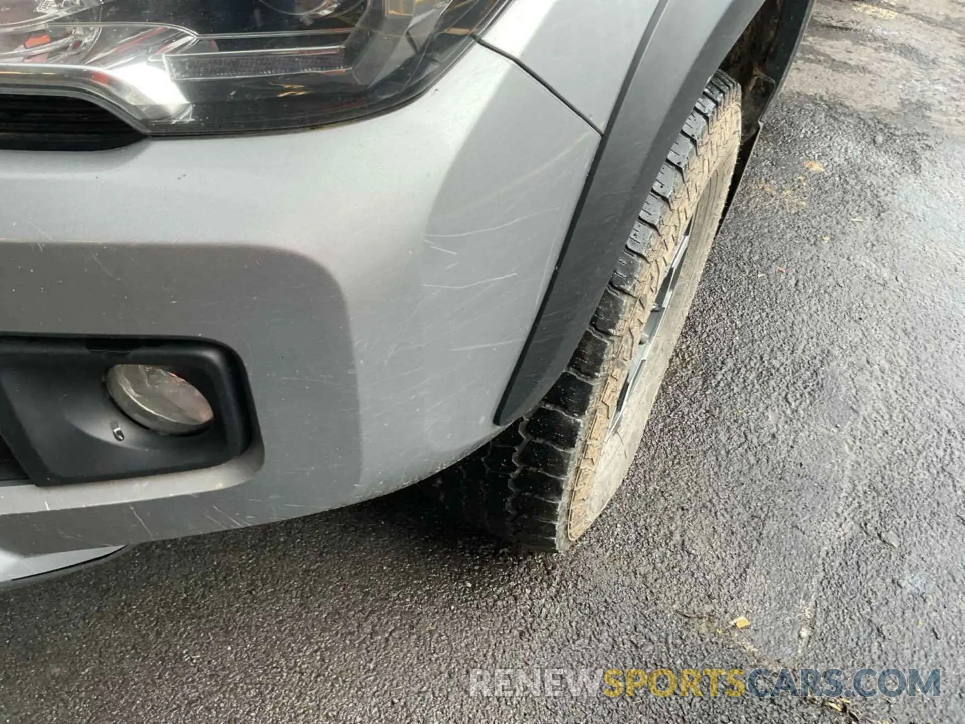 17 fotografías del automóvil dañado 5TFSZ5AN7KX210918 TOYOTA TACOMA 2019