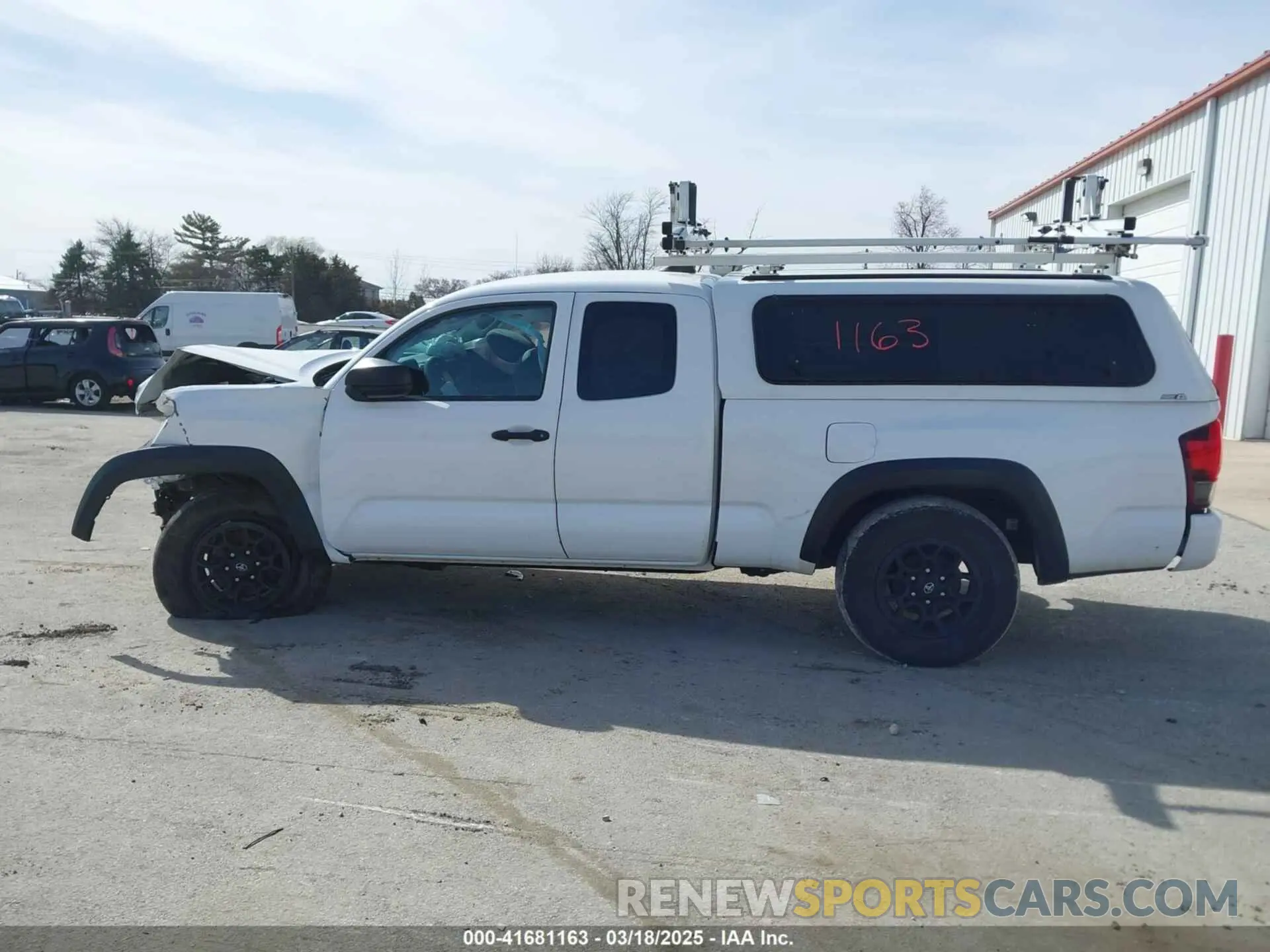 14 fotografías del automóvil dañado 5TFSZ5AN9KX198805 TOYOTA TACOMA 2019