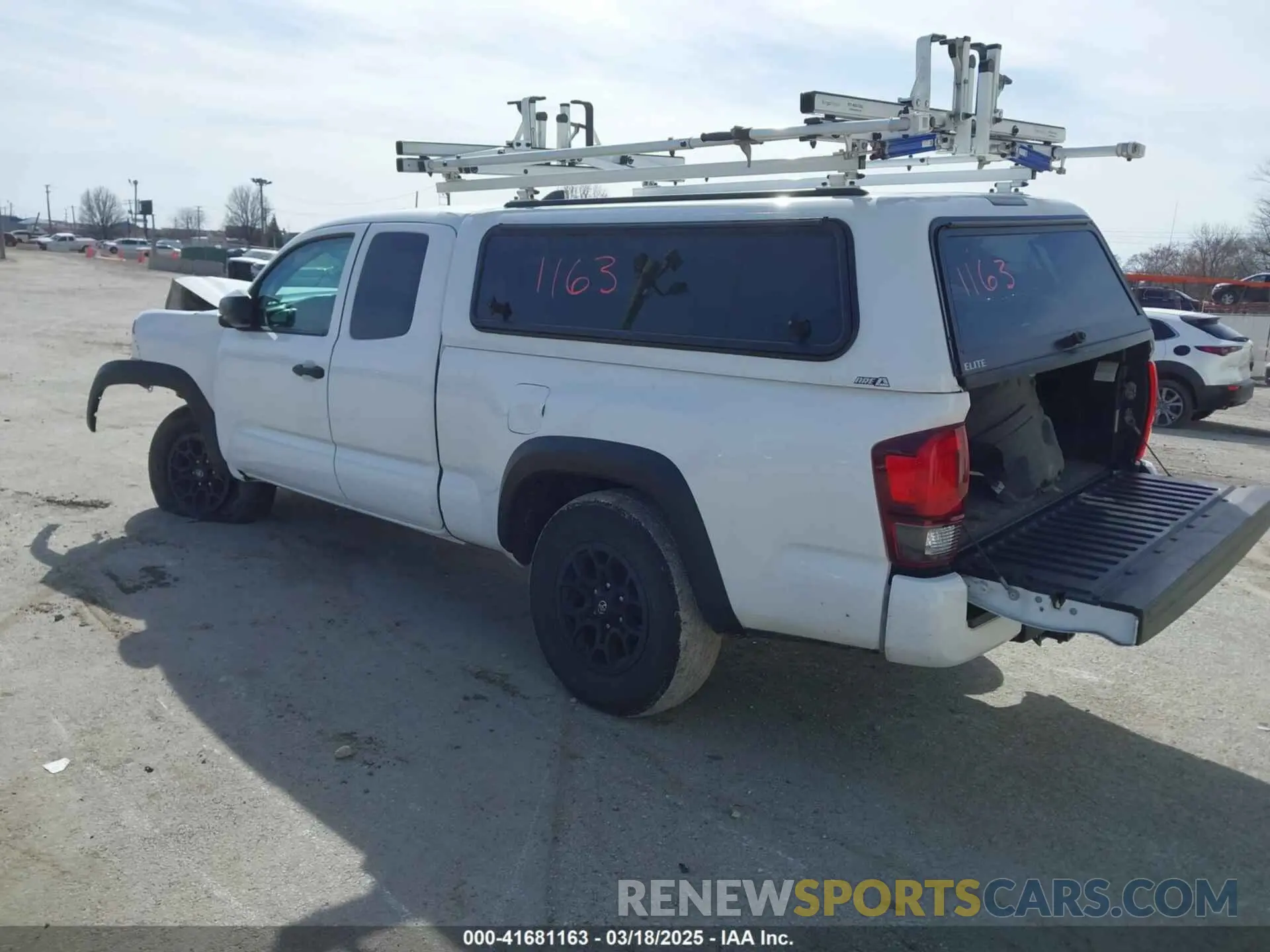 3 fotografías del automóvil dañado 5TFSZ5AN9KX198805 TOYOTA TACOMA 2019