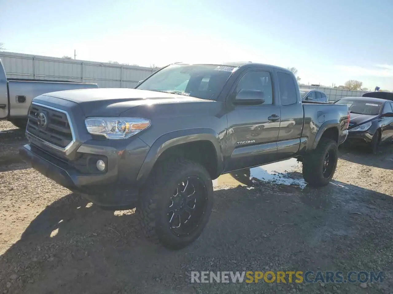 1 fotografías del automóvil dañado 5TFSZ5AN9KX200780 TOYOTA TACOMA 2019