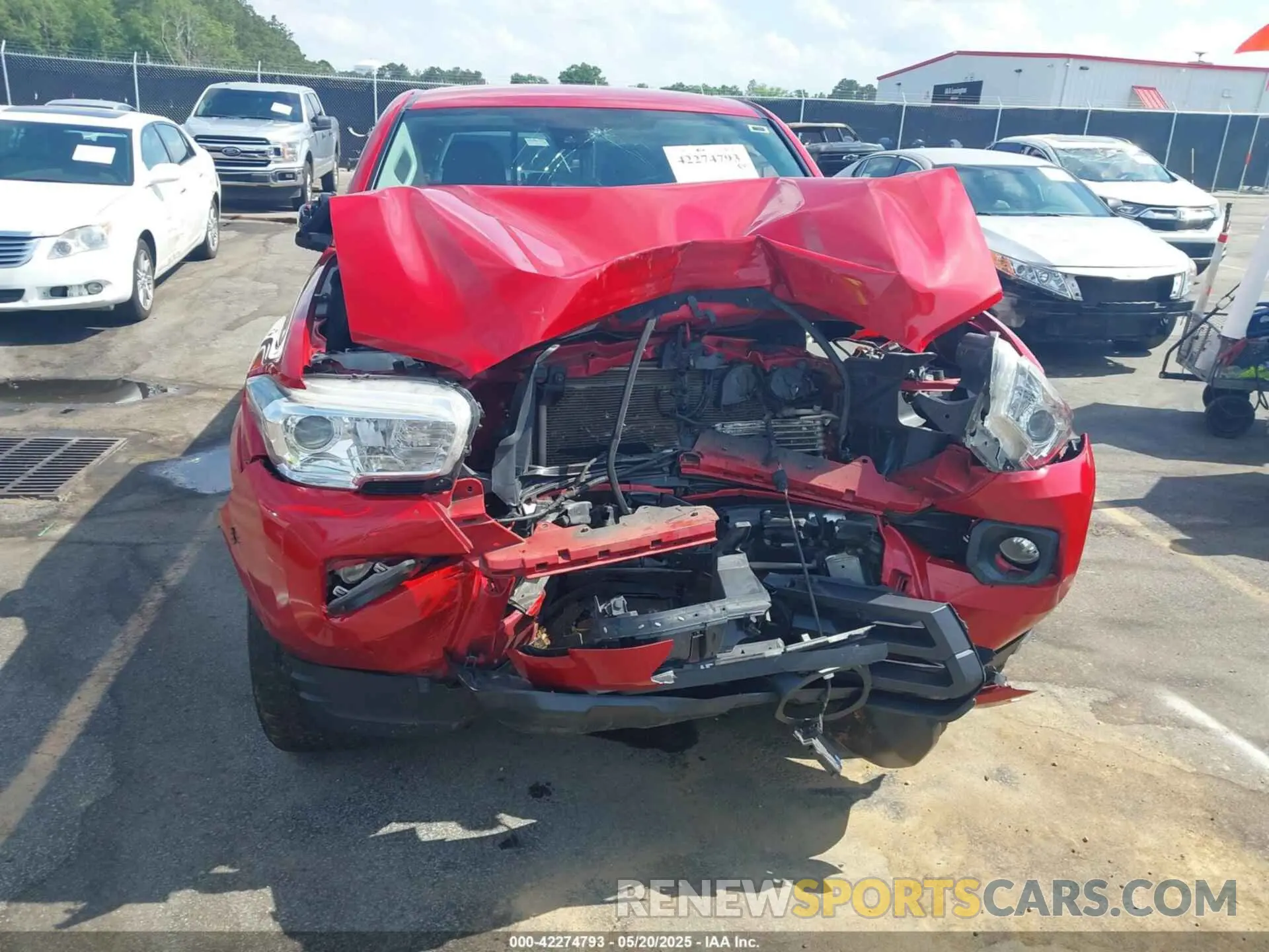 6 fotografías del automóvil dañado 3TMAZ5CN0LM125435 TOYOTA TACOMA 2020