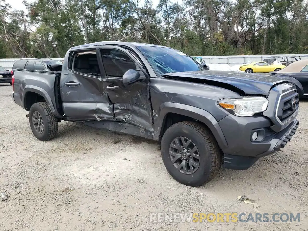 4 fotografías del automóvil dañado 3TMAZ5CN0LM134555 TOYOTA TACOMA 2020