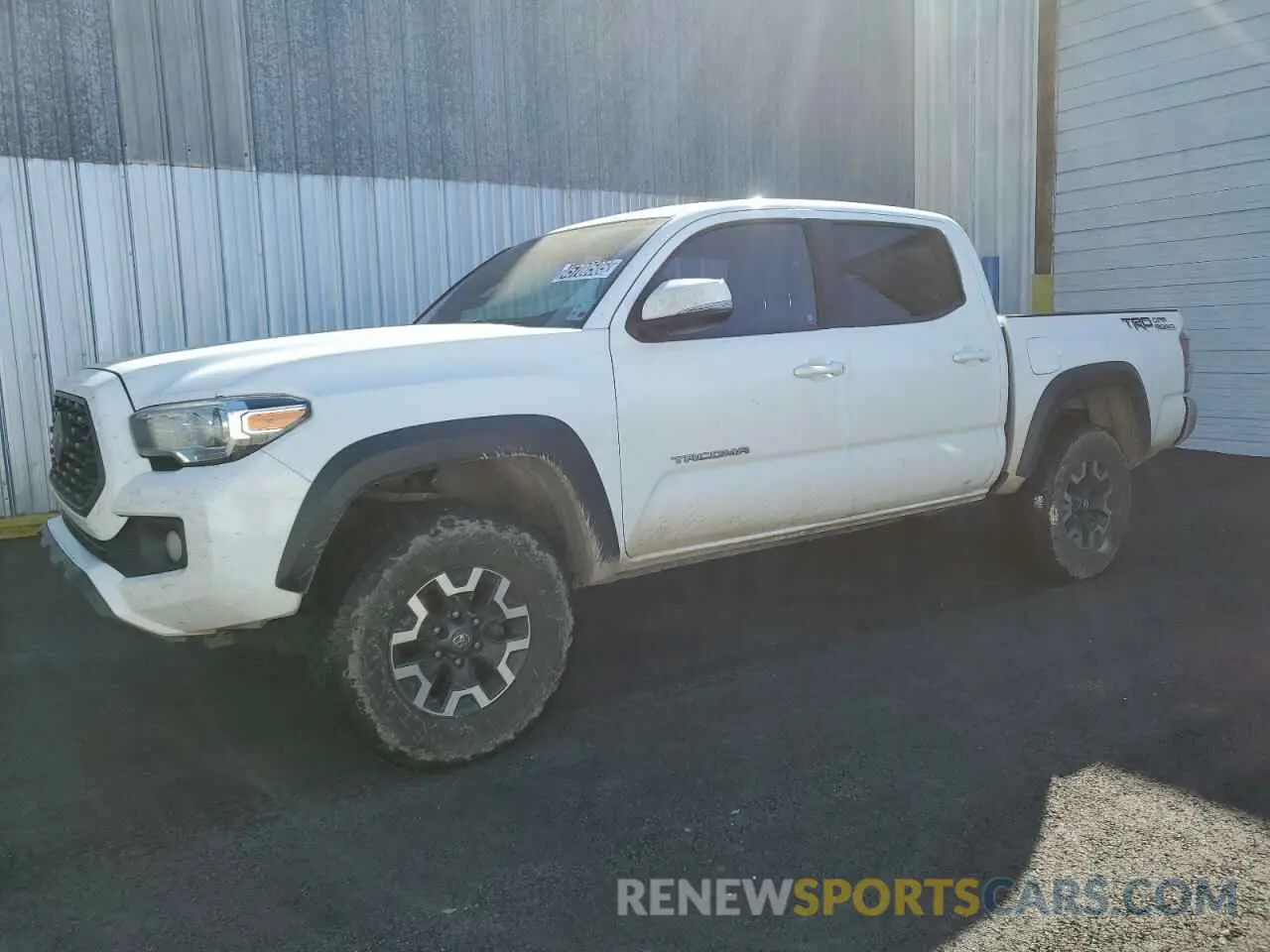 1 fotografías del automóvil dañado 3TMAZ5CN1LM122379 TOYOTA TACOMA 2020
