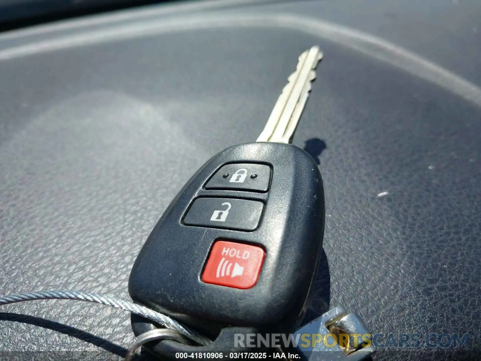 11 fotografías del automóvil dañado 3TMAZ5CN2LM116526 TOYOTA TACOMA 2020