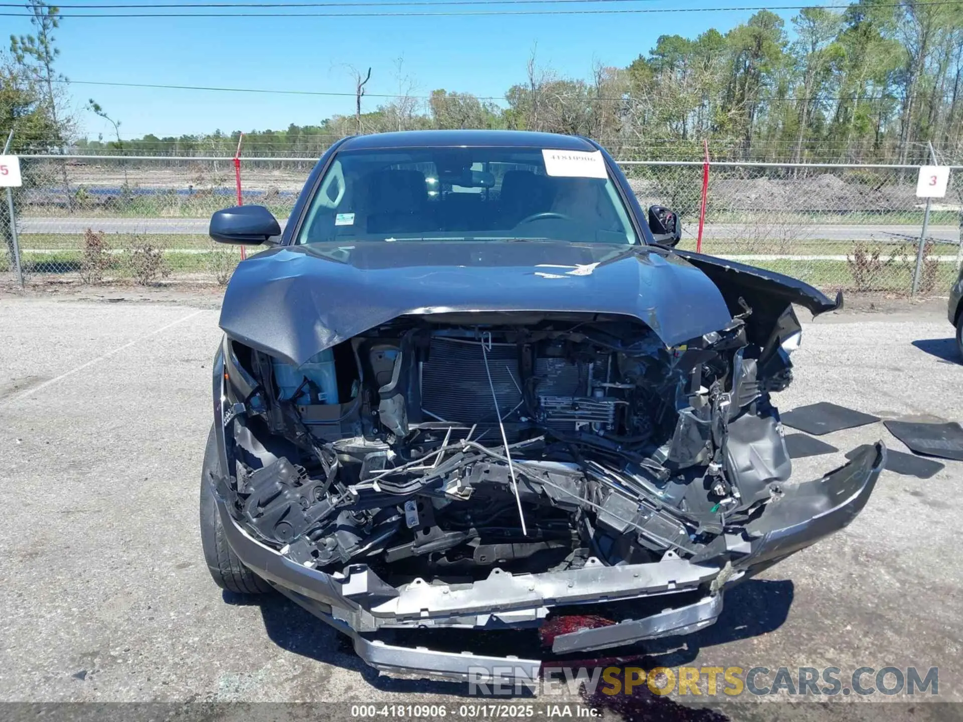 12 fotografías del automóvil dañado 3TMAZ5CN2LM116526 TOYOTA TACOMA 2020