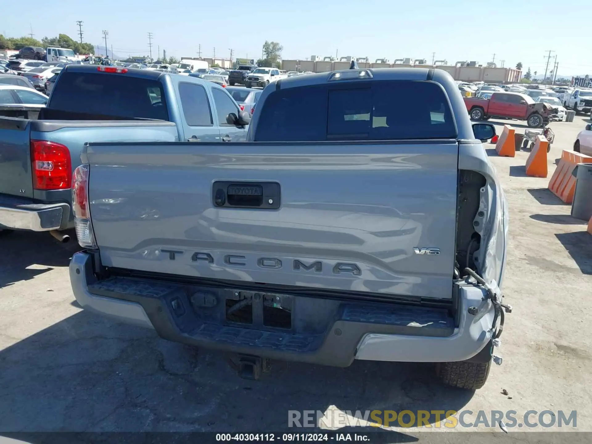 17 fotografías del automóvil dañado 3TMAZ5CN2LM116798 TOYOTA TACOMA 2020