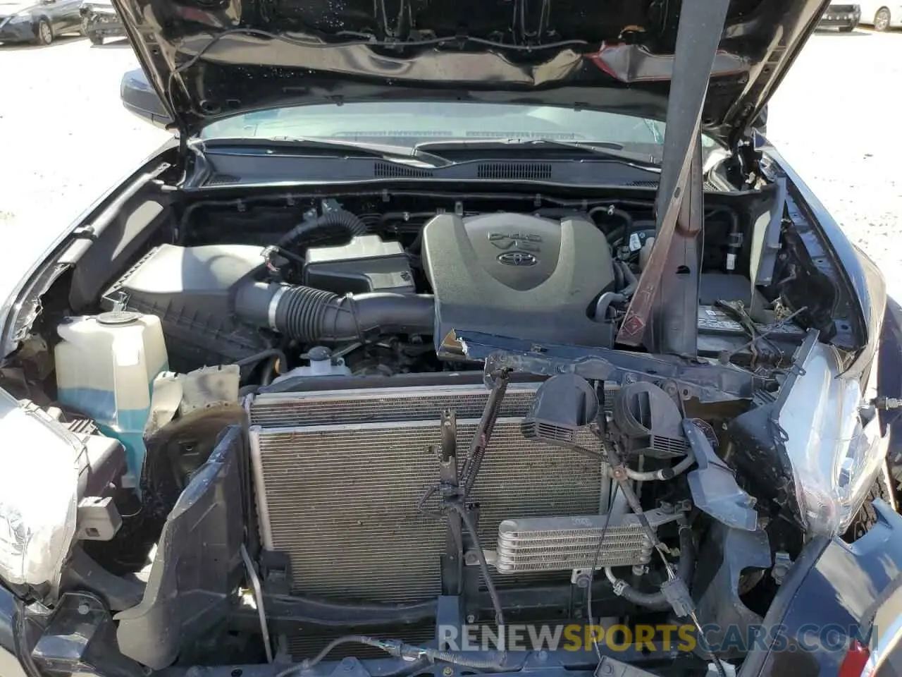7 fotografías del automóvil dañado 3TMAZ5CN2LM127056 TOYOTA TACOMA 2020