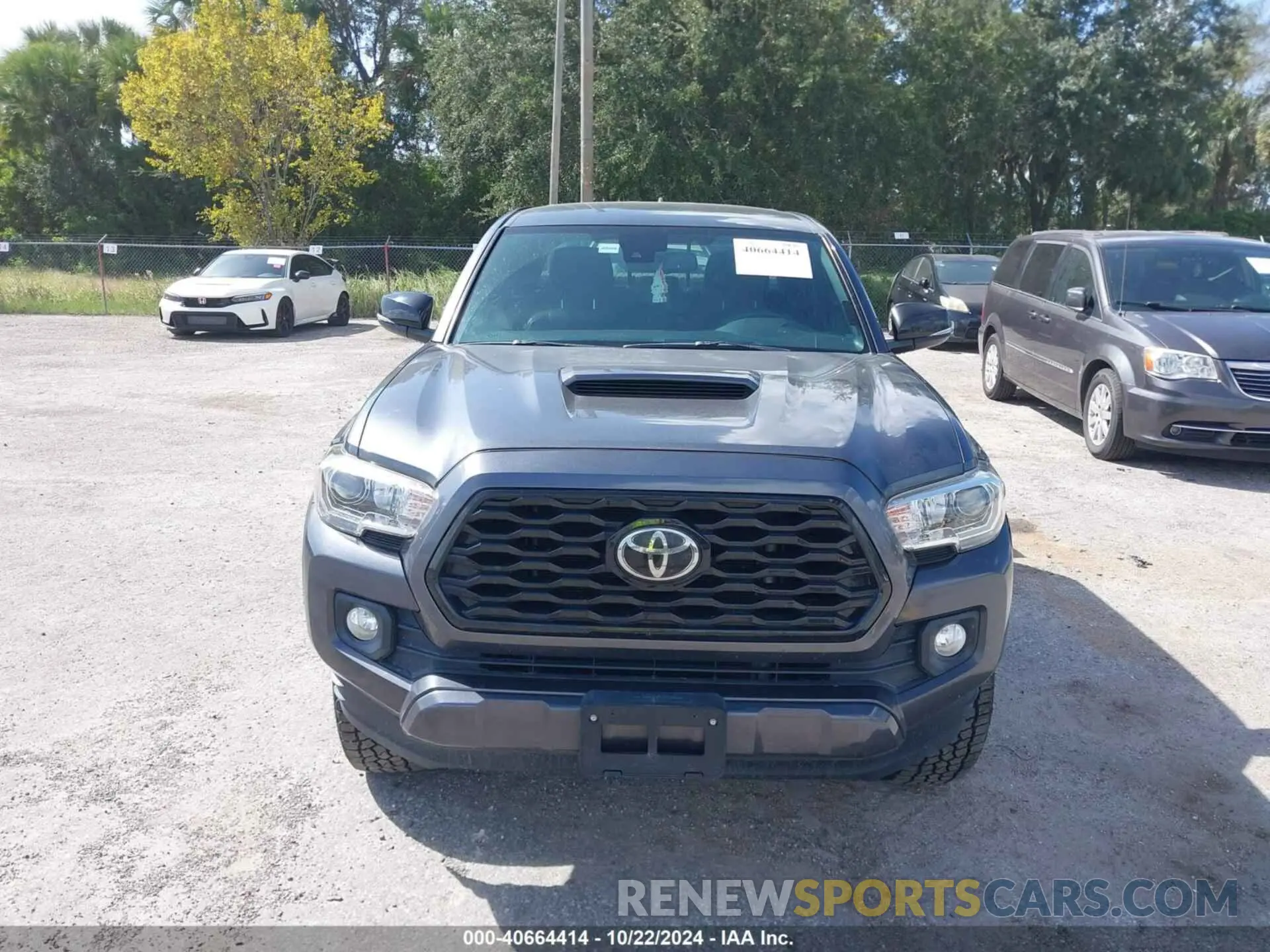 13 fotografías del automóvil dañado 3TMAZ5CN3LM138115 TOYOTA TACOMA 2020