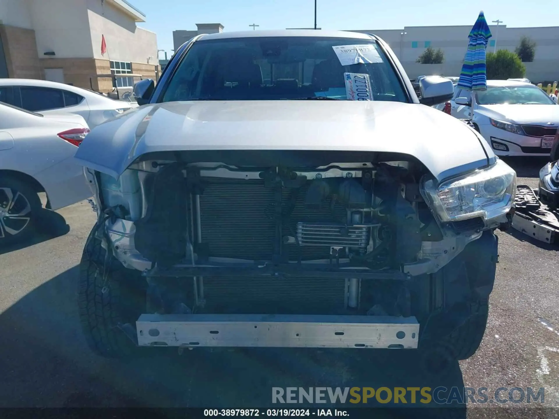 13 fotografías del automóvil dañado 3TMAZ5CN4LM128810 TOYOTA TACOMA 2020