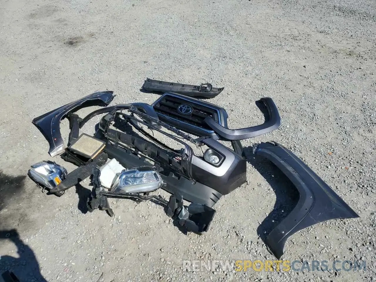 12 fotografías del automóvil dañado 3TMAZ5CN5LM130789 TOYOTA TACOMA 2020
