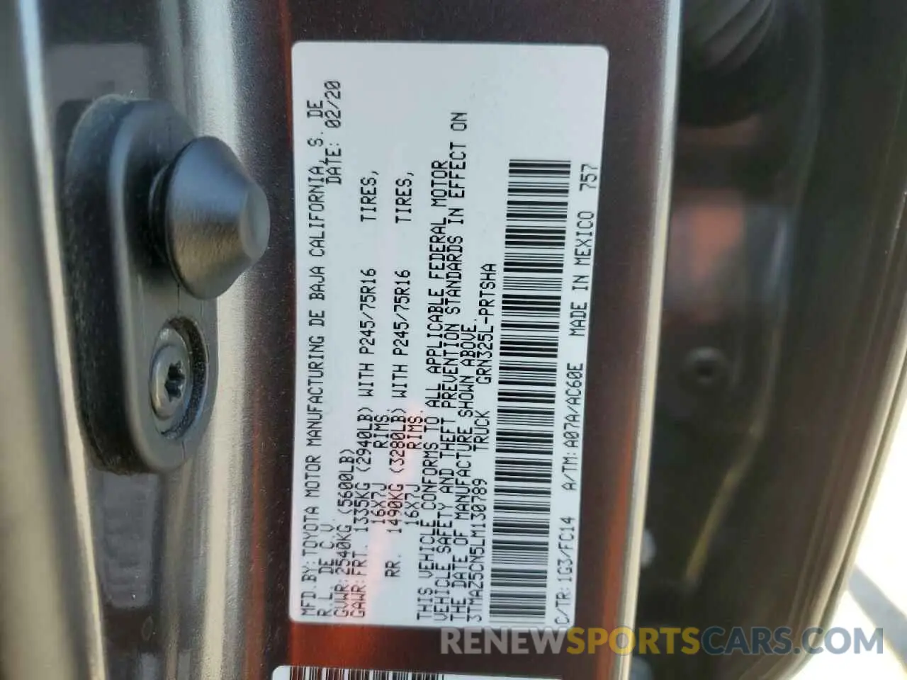 13 fotografías del automóvil dañado 3TMAZ5CN5LM130789 TOYOTA TACOMA 2020