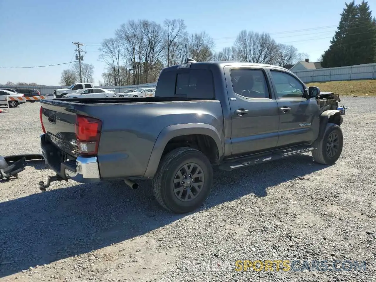 3 fotografías del automóvil dañado 3TMAZ5CN5LM130789 TOYOTA TACOMA 2020