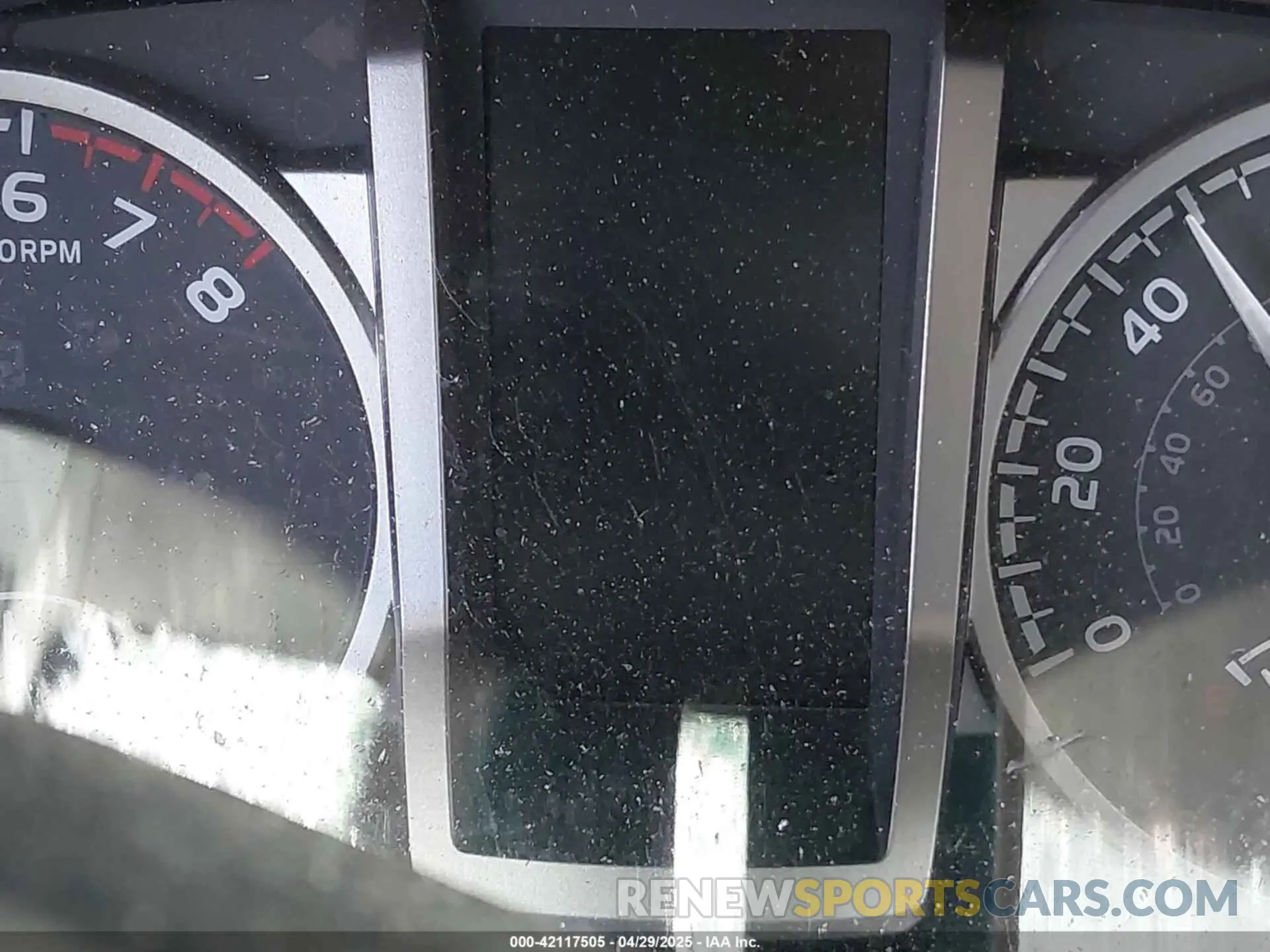 14 fotografías del automóvil dañado 3TMAZ5CN6LM128663 TOYOTA TACOMA 2020