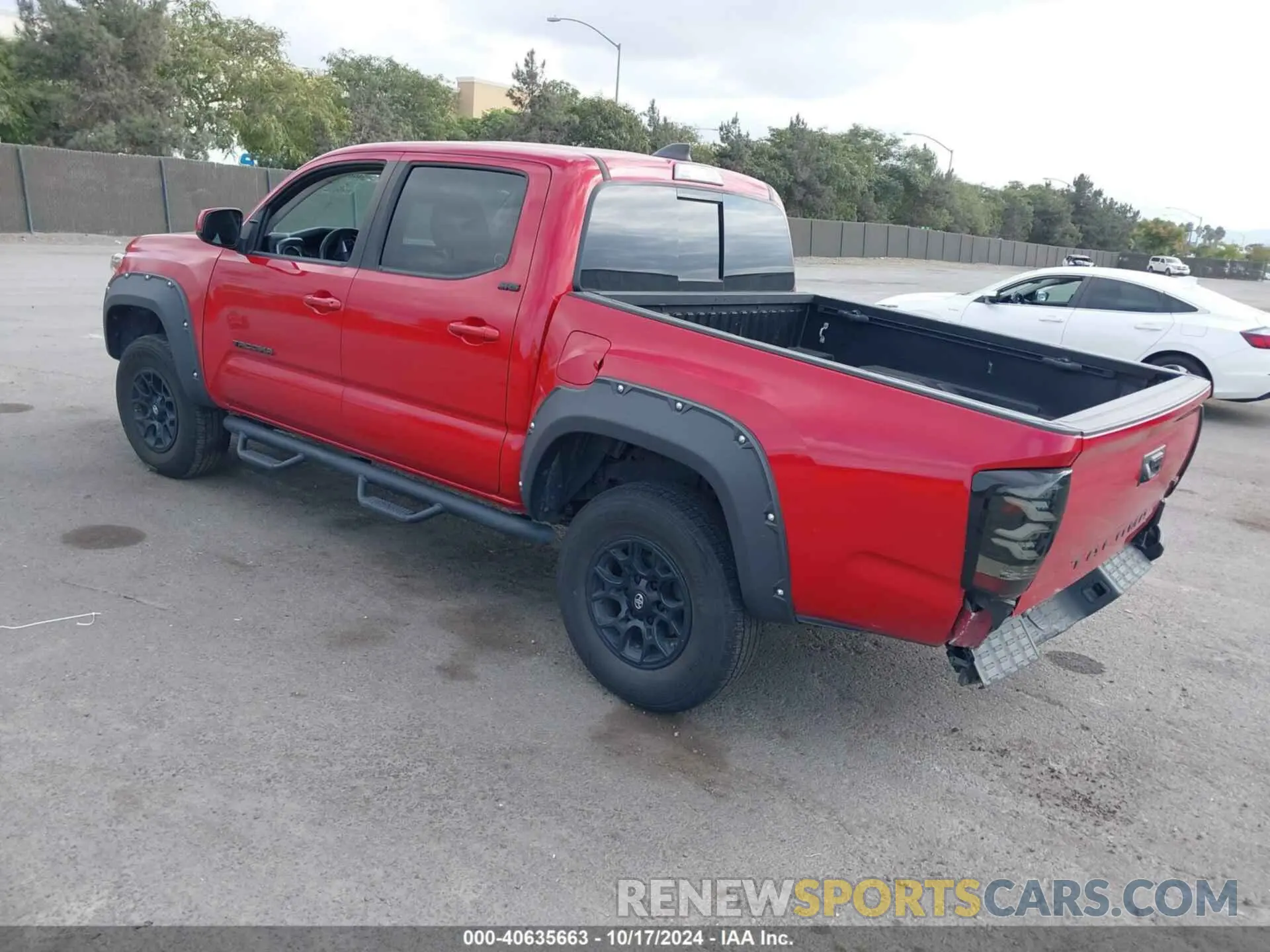 3 fotografías del automóvil dañado 3TMAZ5CN6LM135743 TOYOTA TACOMA 2020
