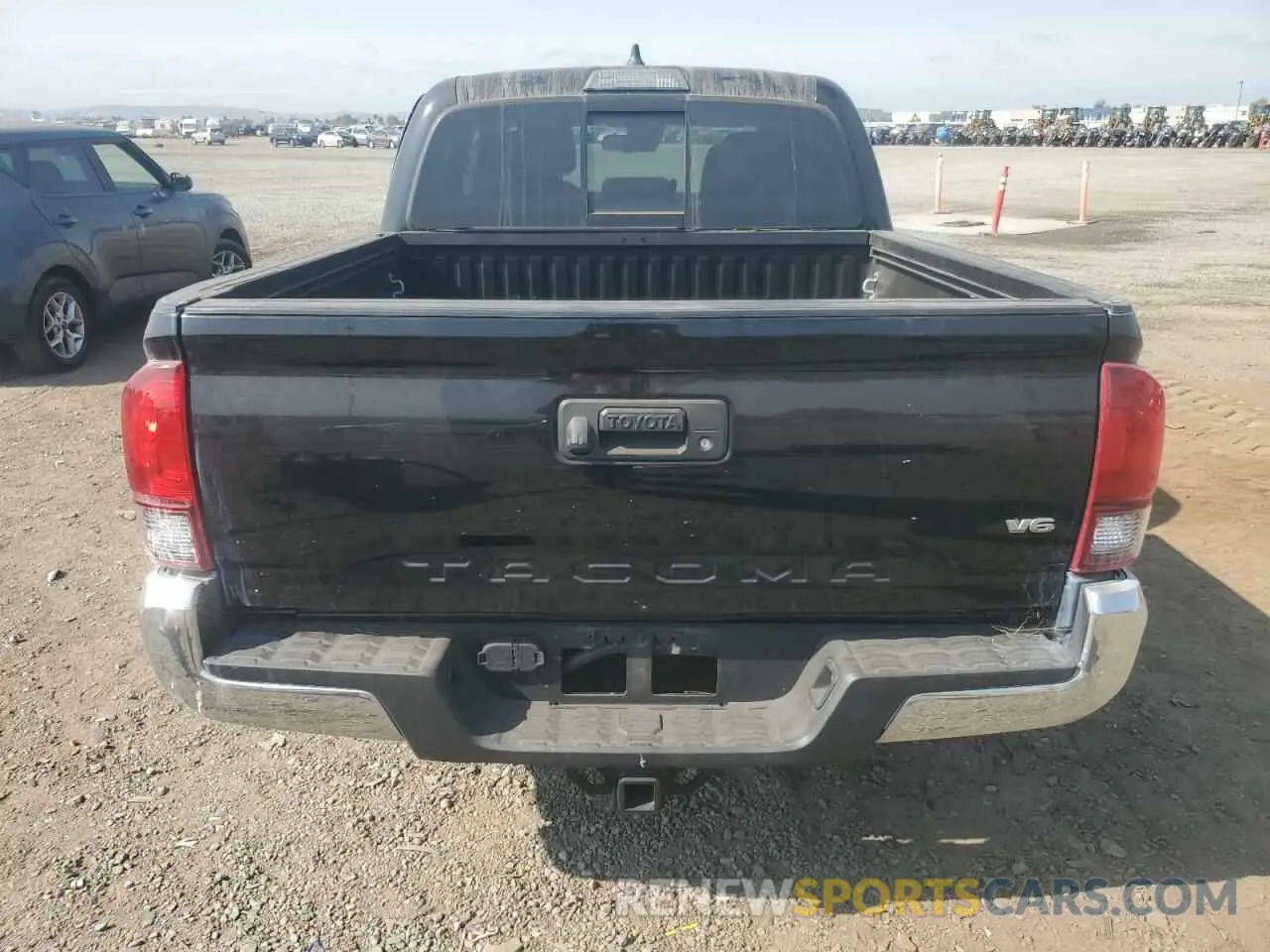 6 fotografías del automóvil dañado 3TMAZ5CN7LM129837 TOYOTA TACOMA 2020