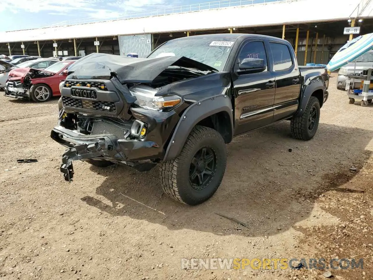 2 fotografías del automóvil dañado 3TMAZ5CN9LM139219 TOYOTA TACOMA 2020