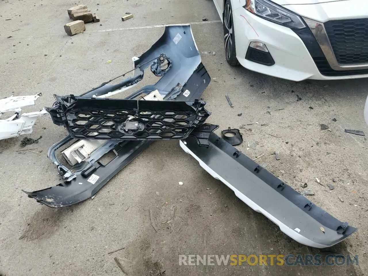 12 fotografías del automóvil dañado 3TMAZ5CNXLM127063 TOYOTA TACOMA 2020
