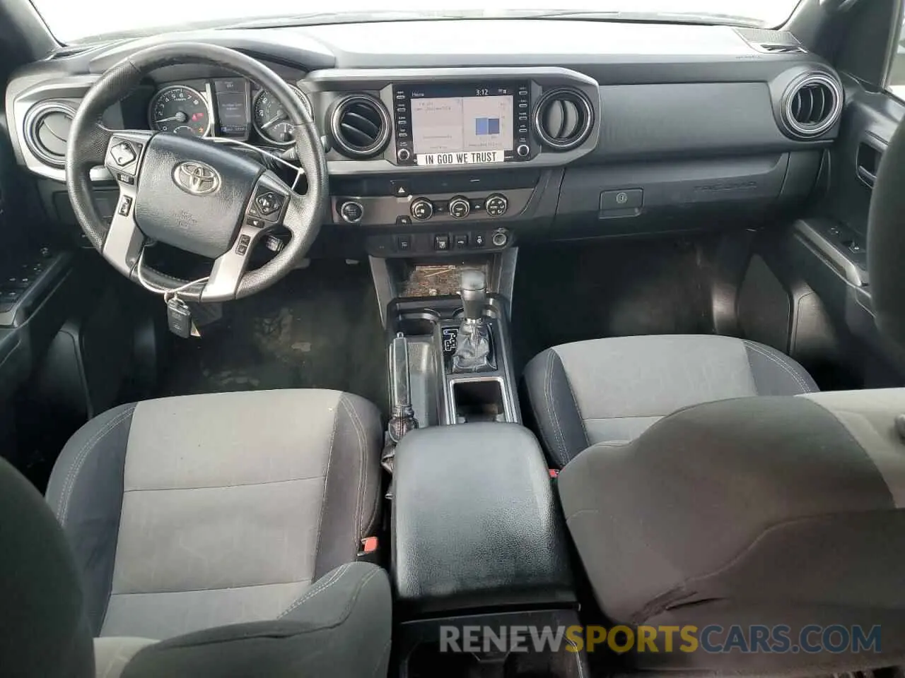 8 fotografías del automóvil dañado 3TMAZ5CNXLM127063 TOYOTA TACOMA 2020