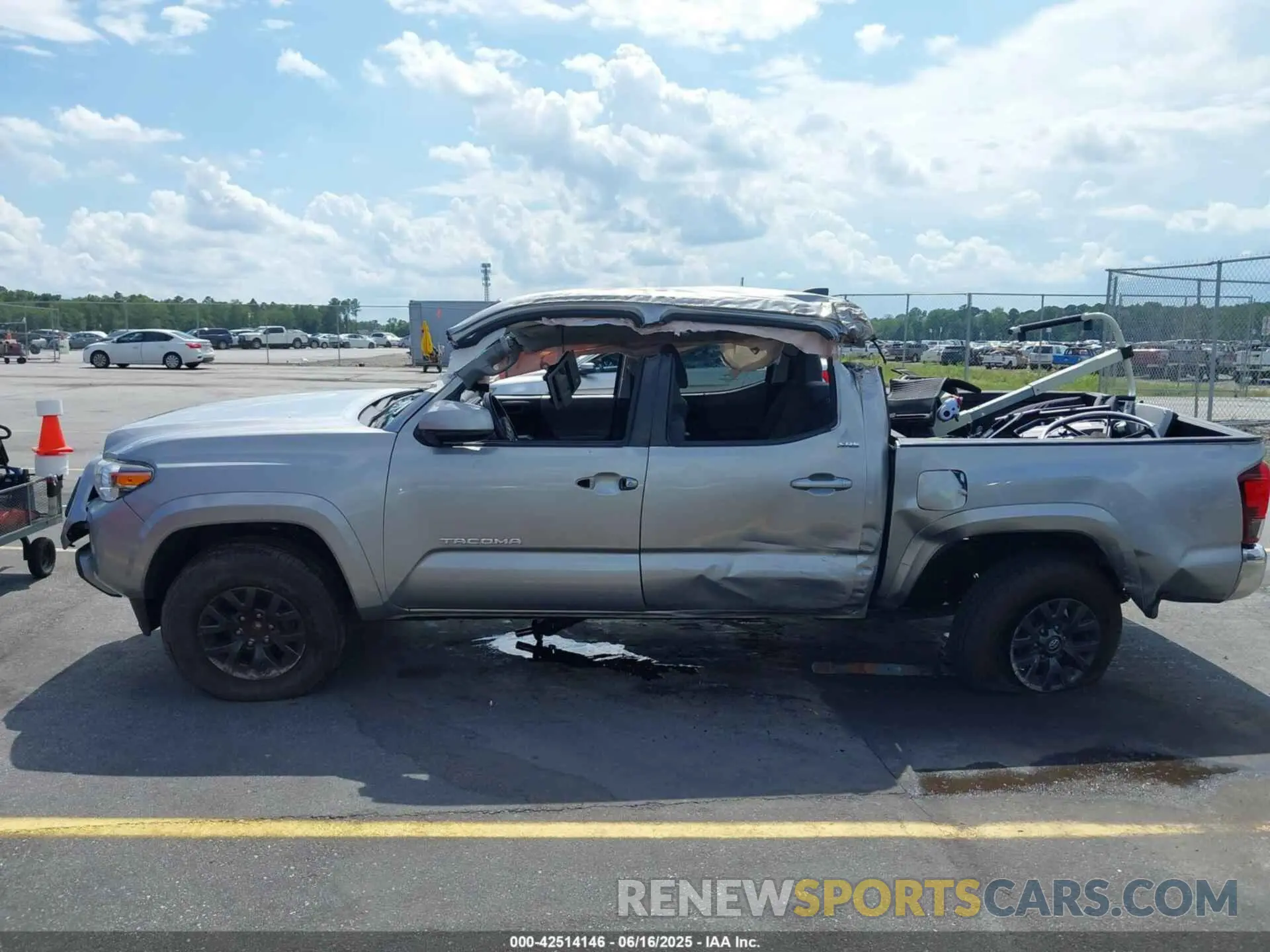 6 fotografías del automóvil dañado 3TMAZ5CNXLM135065 TOYOTA TACOMA 2020