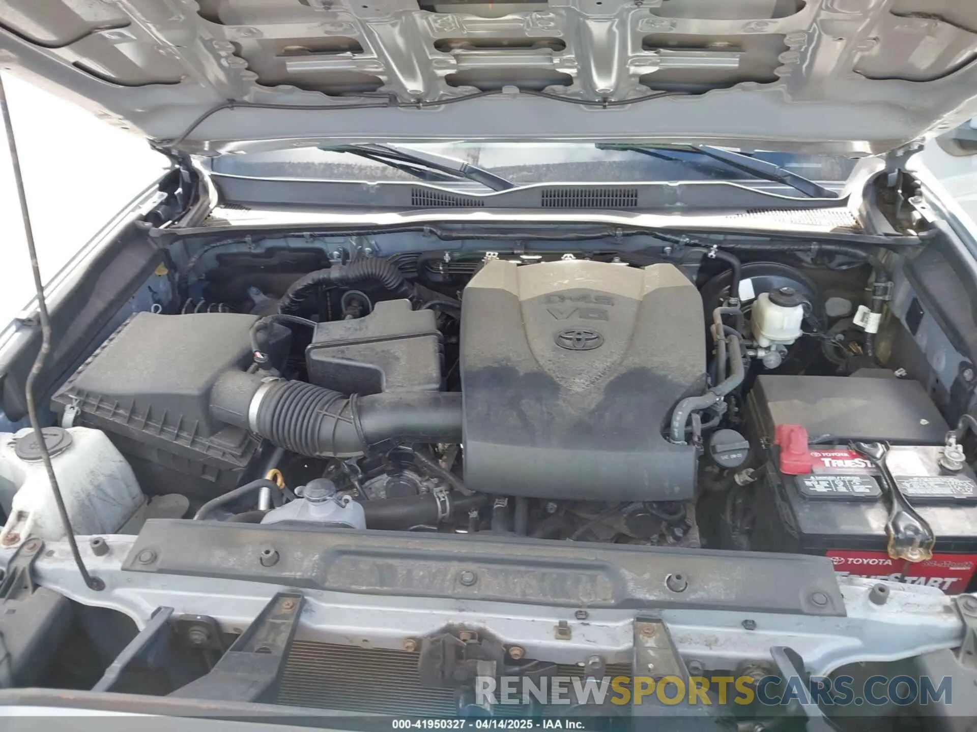 10 fotografías del automóvil dañado 3TMAZ5CNXLM136958 TOYOTA TACOMA 2020