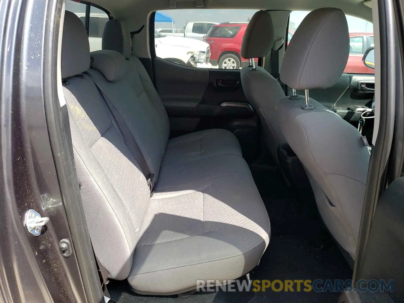 6 fotografías del automóvil dañado 3TMBZ5DN4LM026779 TOYOTA TACOMA 2020