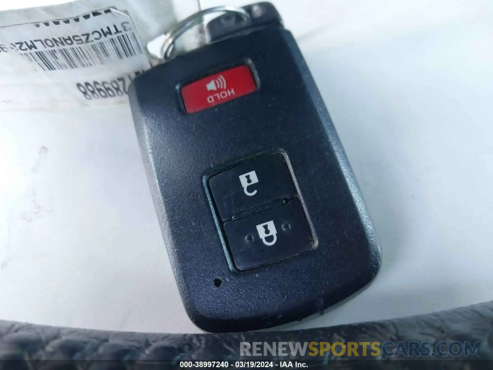 11 fotografías del automóvil dañado 3TMCZ5AN0LM289988 TOYOTA TACOMA 2020