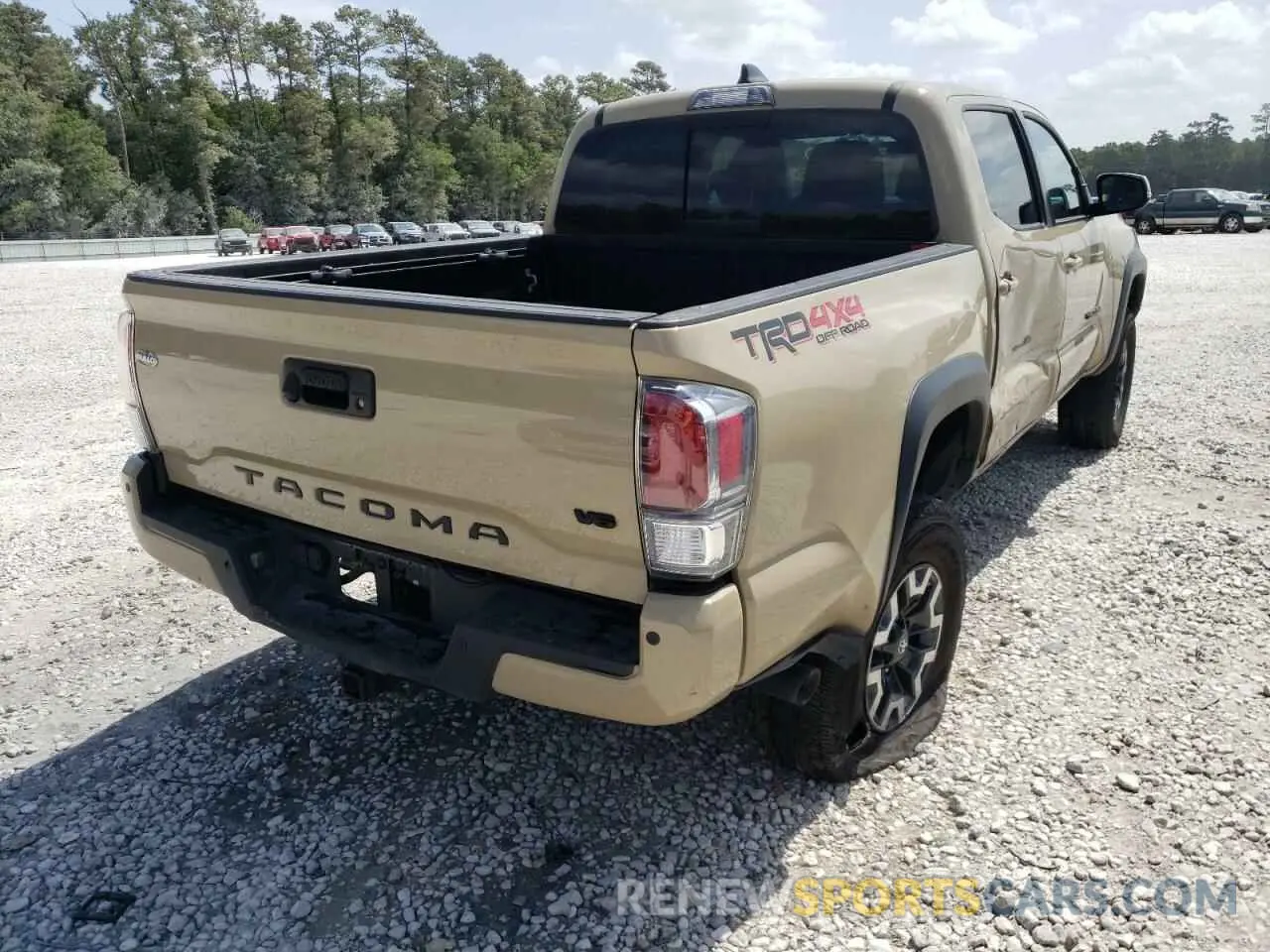 4 fotografías del automóvil dañado 3TMCZ5AN0LM318969 TOYOTA TACOMA 2020