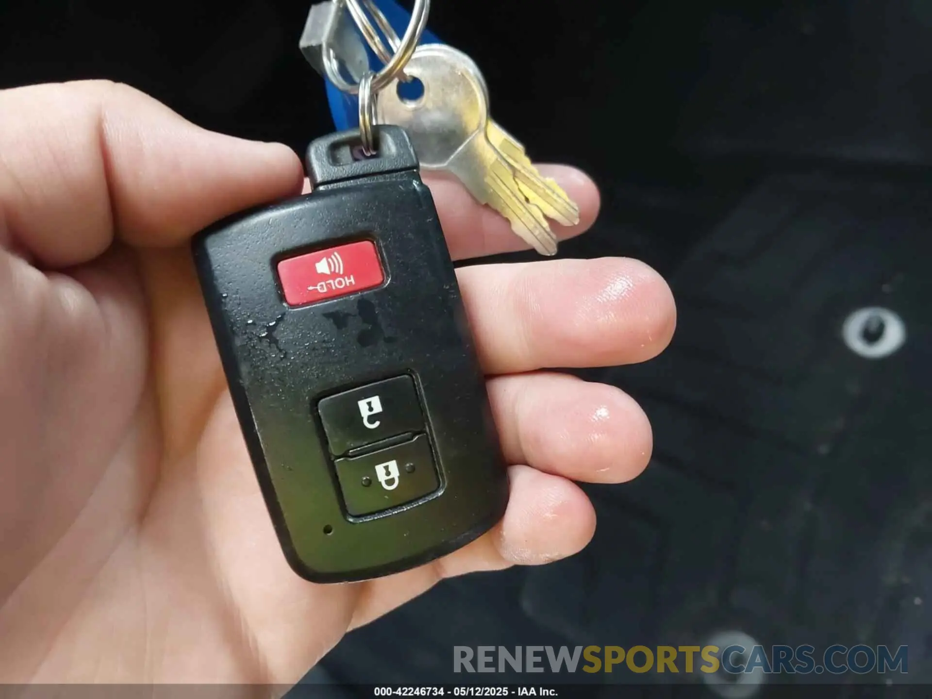 11 fotografías del automóvil dañado 3TMCZ5AN0LM339479 TOYOTA TACOMA 2020