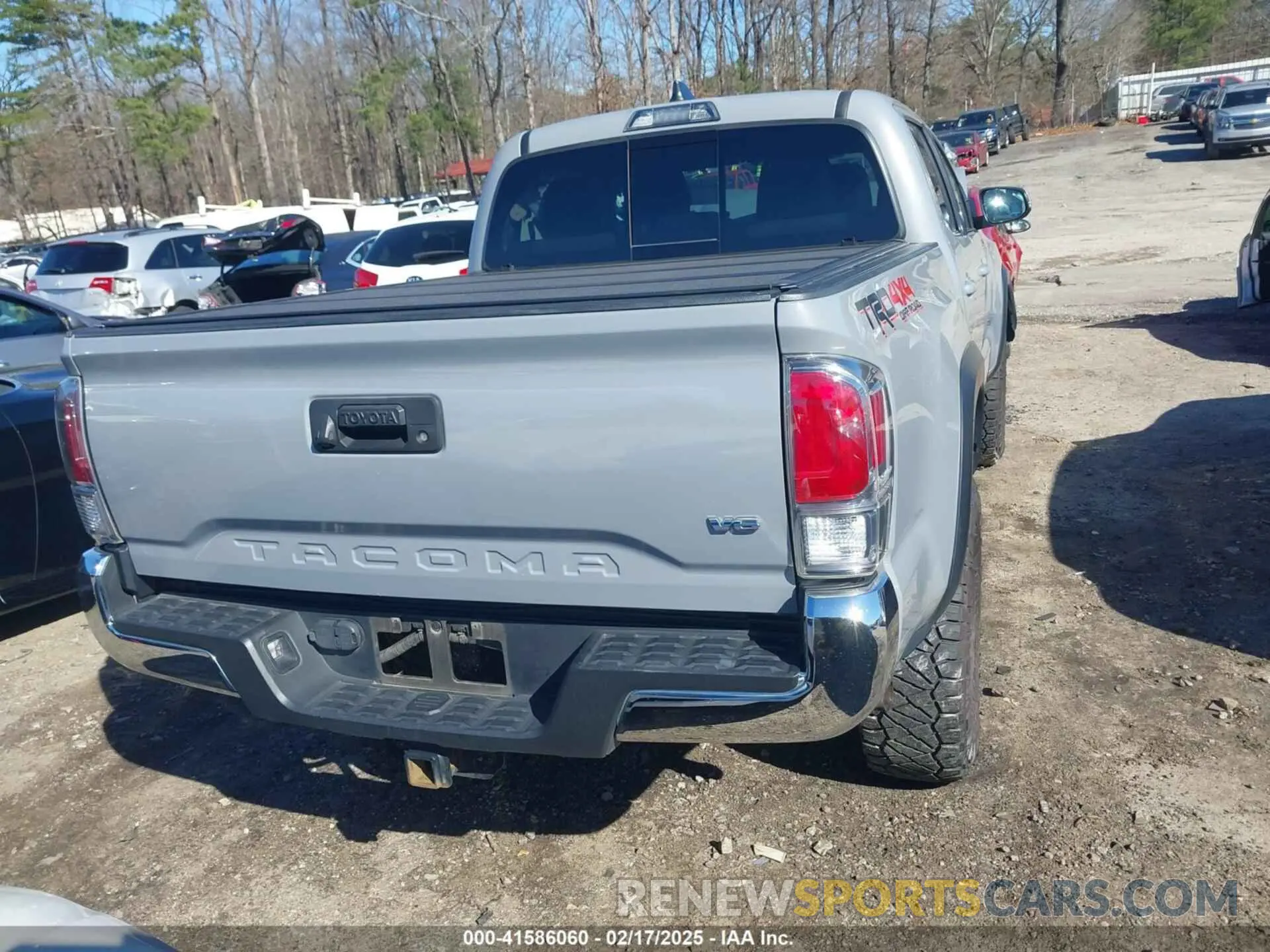 16 fotografías del automóvil dañado 3TMCZ5AN0LM345184 TOYOTA TACOMA 2020