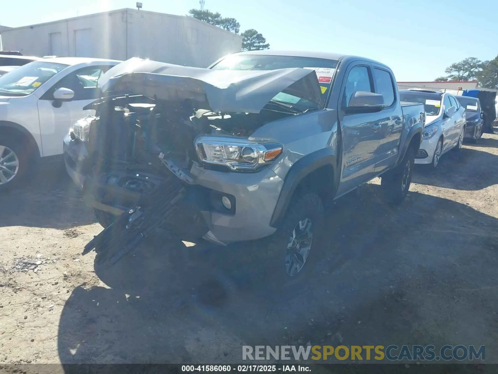 2 fotografías del automóvil dañado 3TMCZ5AN0LM345184 TOYOTA TACOMA 2020