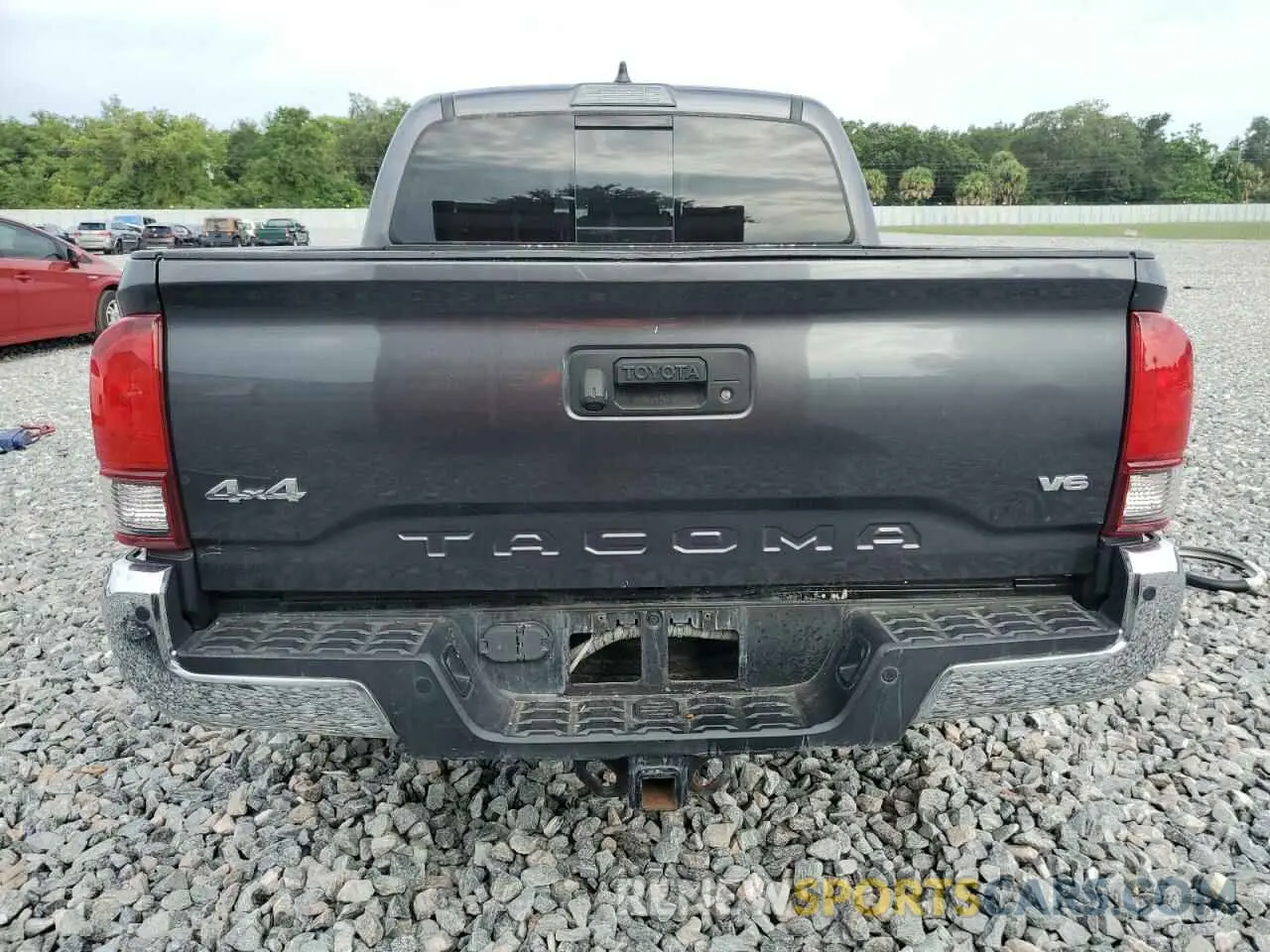 6 fotografías del automóvil dañado 3TMCZ5AN0LM346335 TOYOTA TACOMA 2020