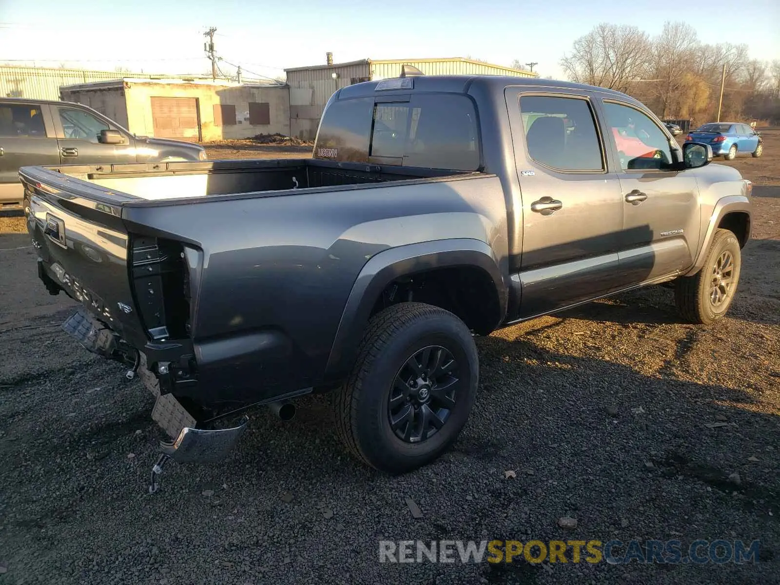 4 fotografías del automóvil dañado 3TMCZ5AN0LM360719 TOYOTA TACOMA 2020