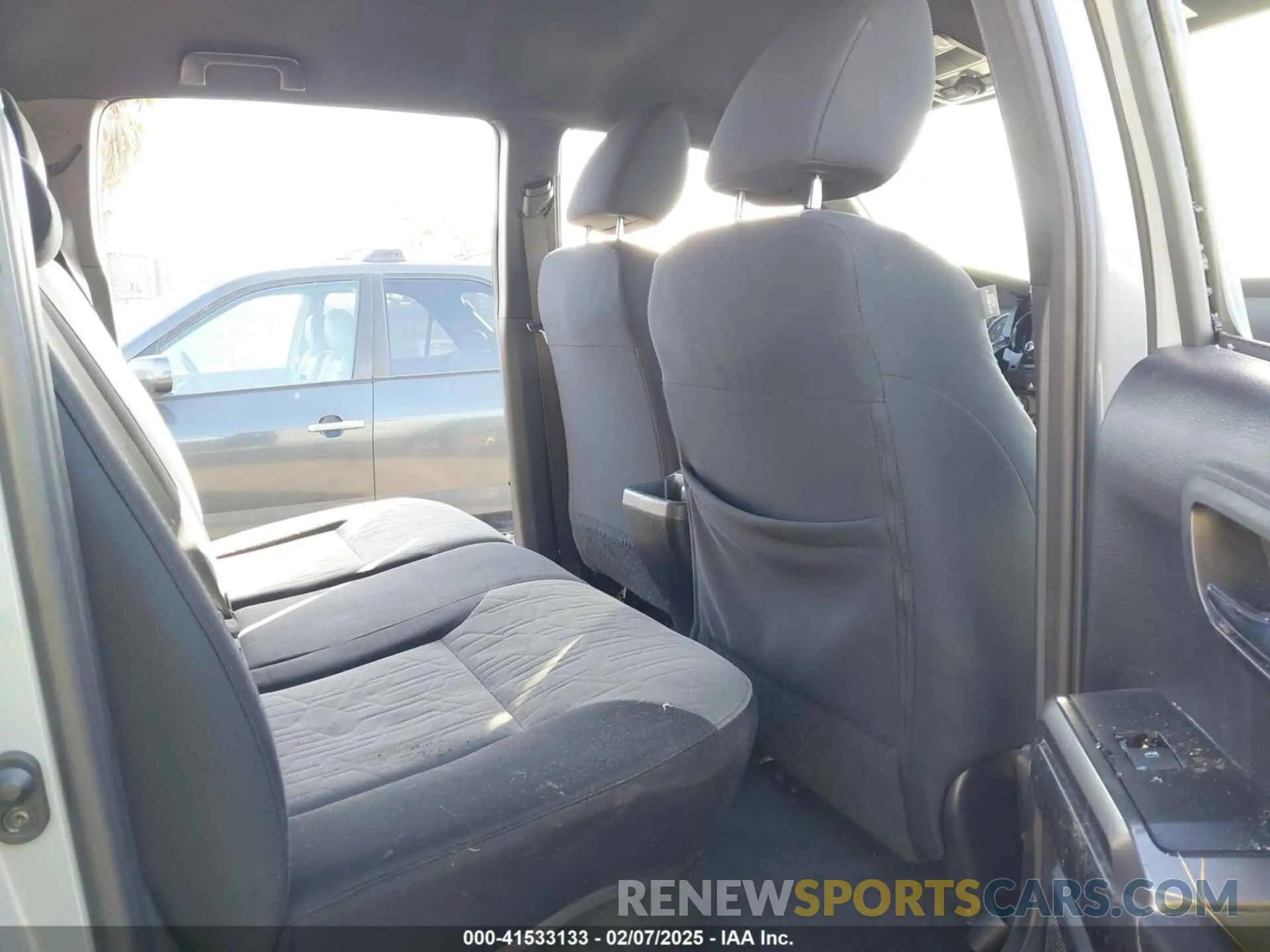8 fotografías del automóvil dañado 3TMCZ5AN1LM293791 TOYOTA TACOMA 2020