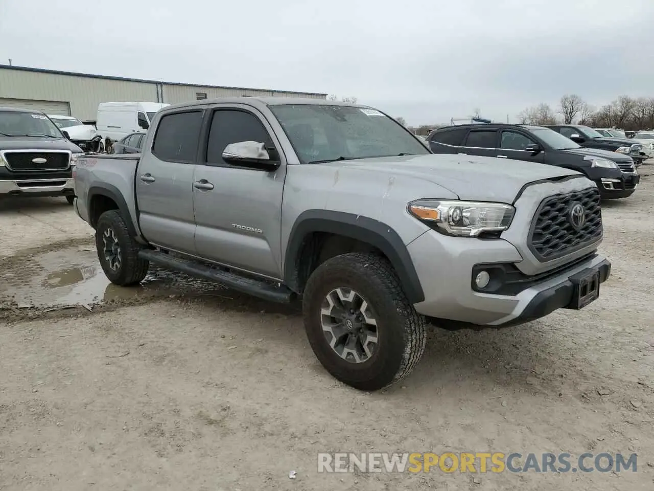 4 fotografías del automóvil dañado 3TMCZ5AN1LM303767 TOYOTA TACOMA 2020