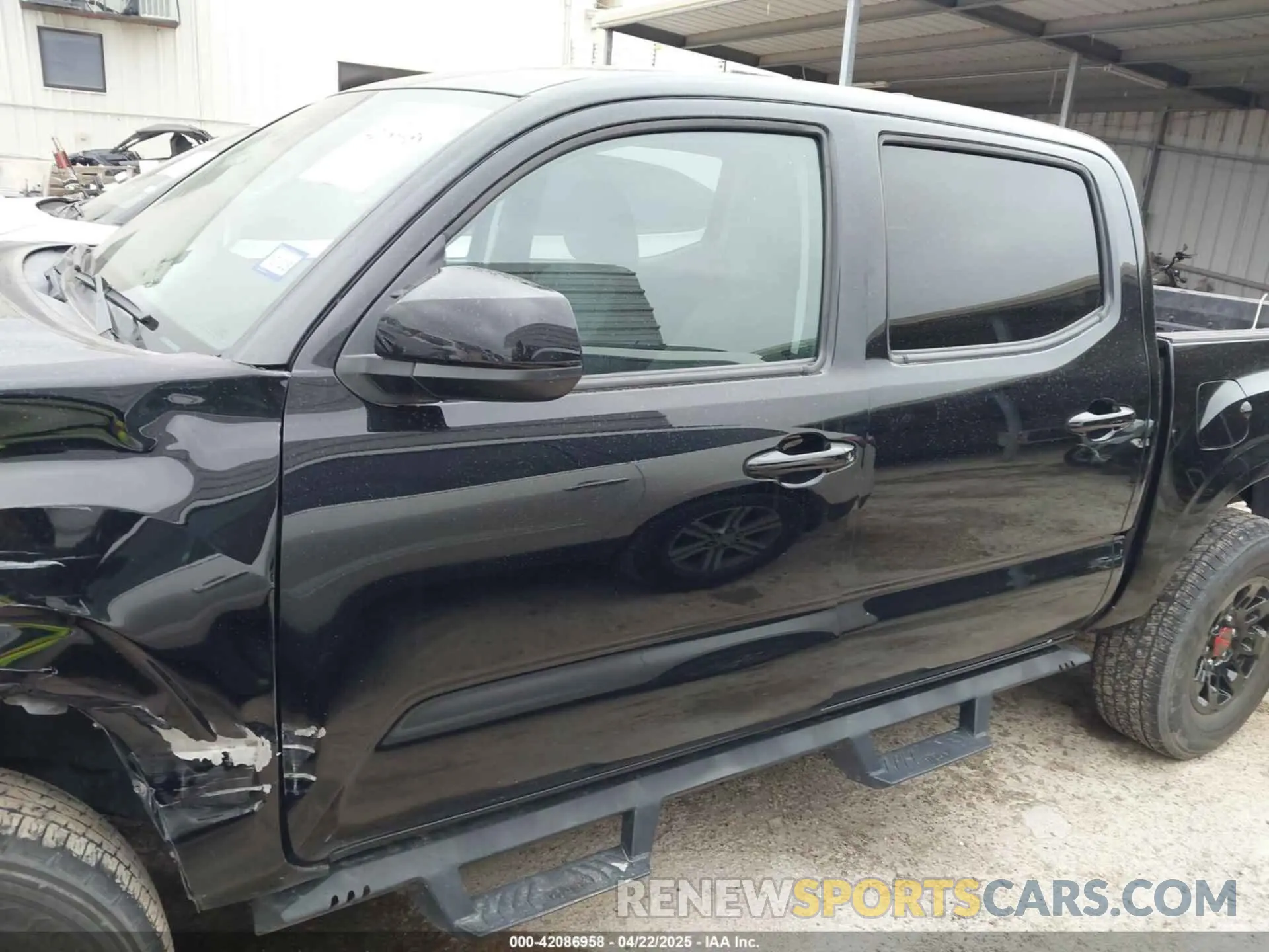 14 fotografías del automóvil dañado 3TMCZ5AN1LM306362 TOYOTA TACOMA 2020