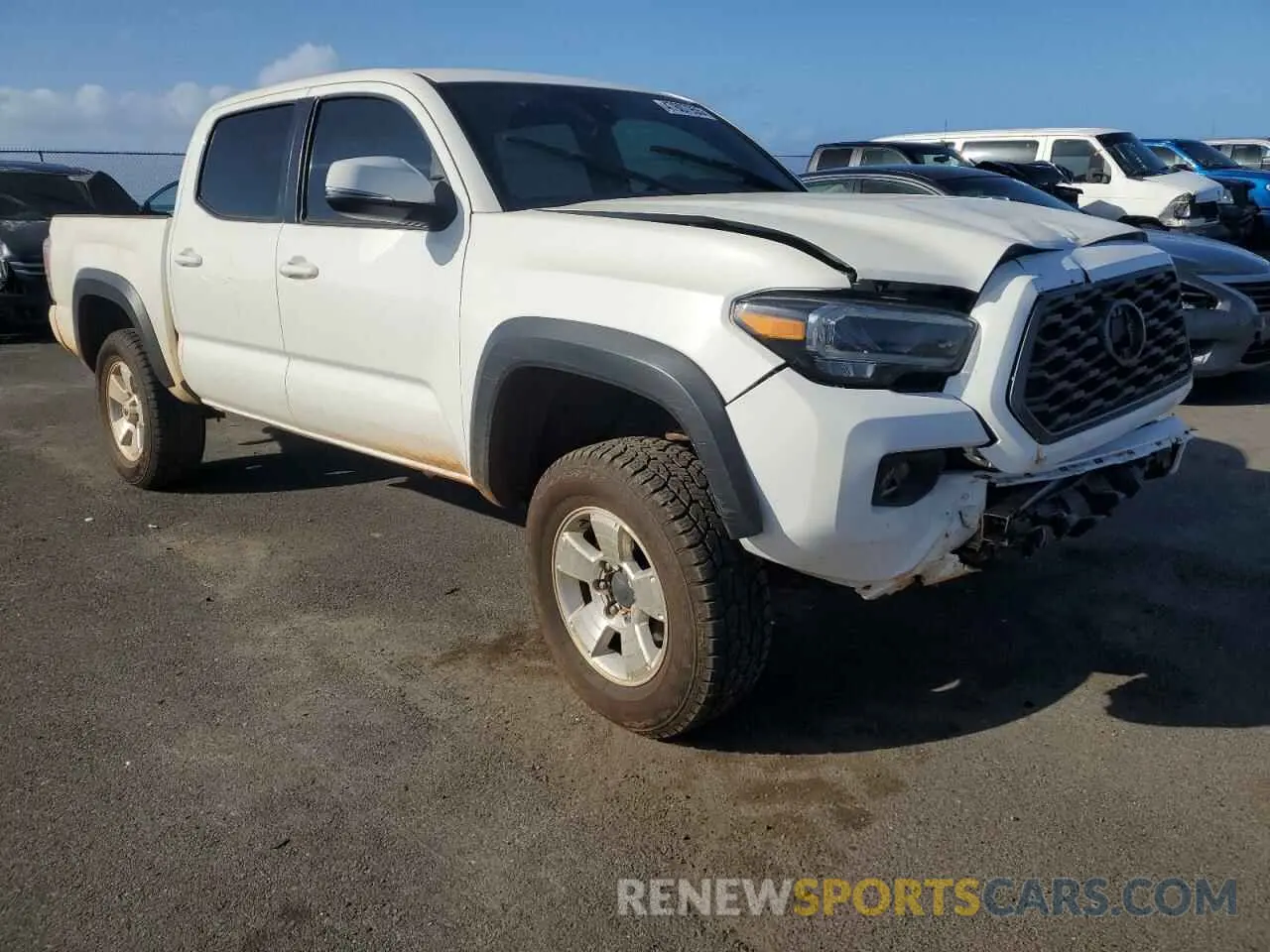 4 fotografías del automóvil dañado 3TMCZ5AN1LM320696 TOYOTA TACOMA 2020