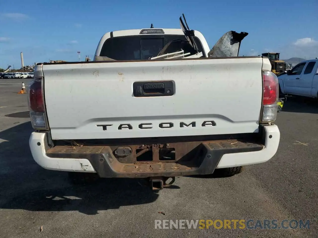 6 fotografías del automóvil dañado 3TMCZ5AN1LM320696 TOYOTA TACOMA 2020