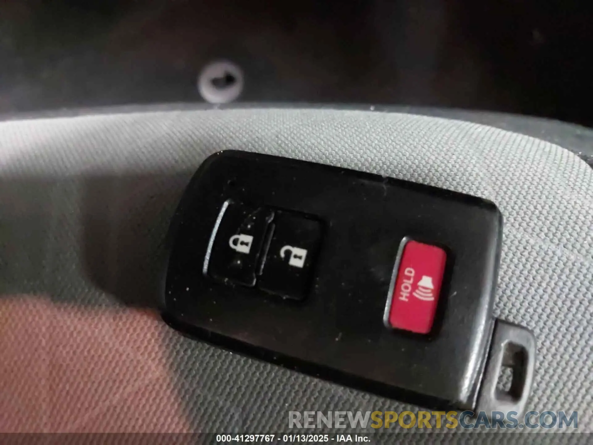 11 fotografías del automóvil dañado 3TMCZ5AN1LM325672 TOYOTA TACOMA 2020