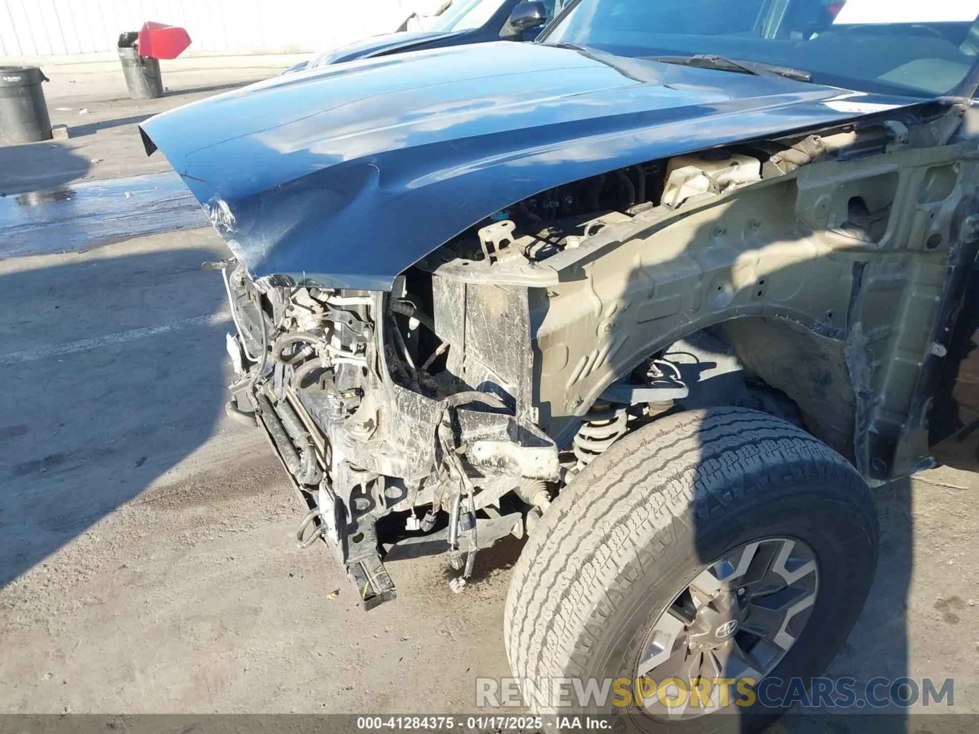 6 fotografías del automóvil dañado 3TMCZ5AN1LM326093 TOYOTA TACOMA 2020