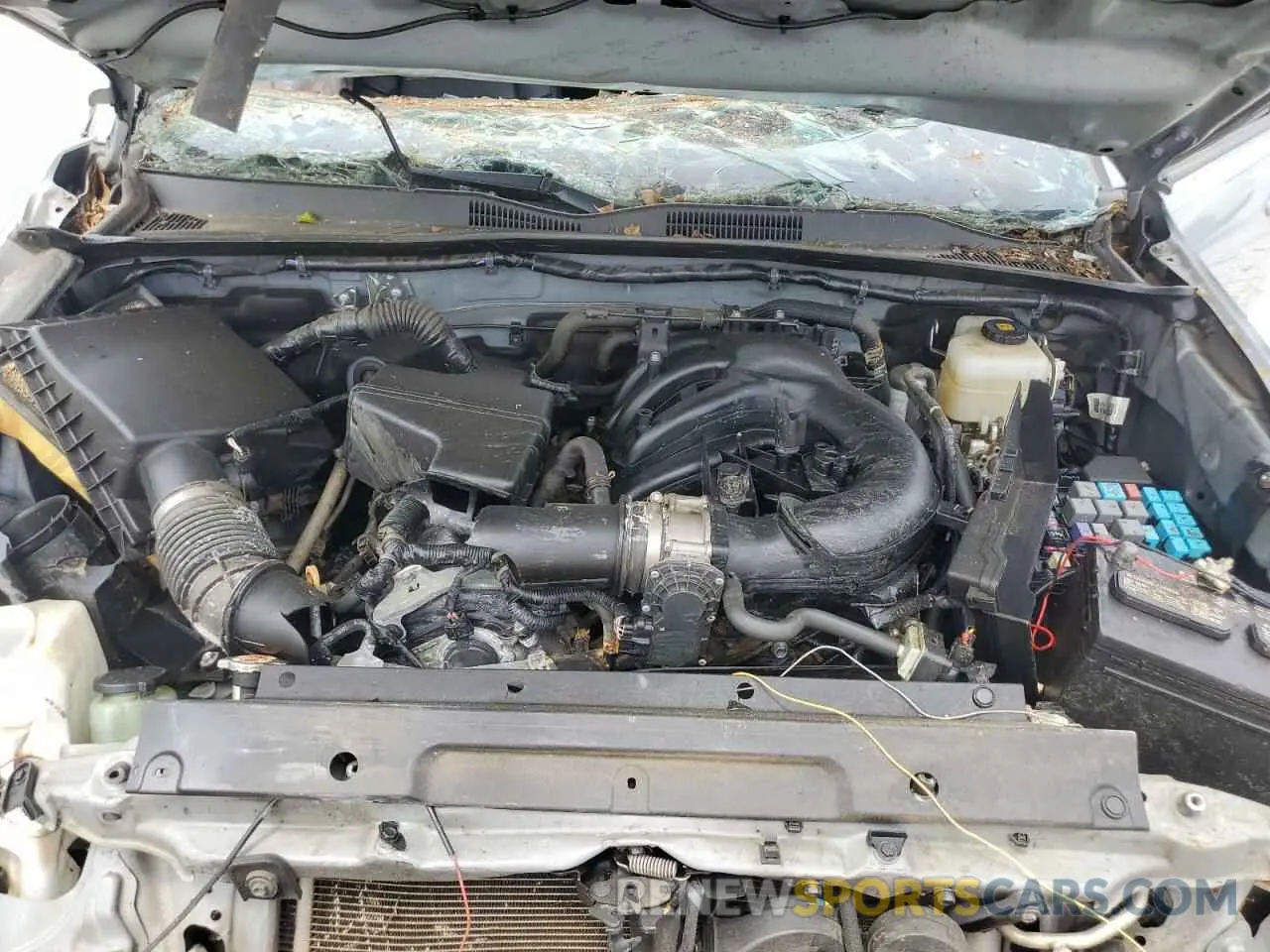 11 fotografías del automóvil dañado 3TMCZ5AN1LM326465 TOYOTA TACOMA 2020