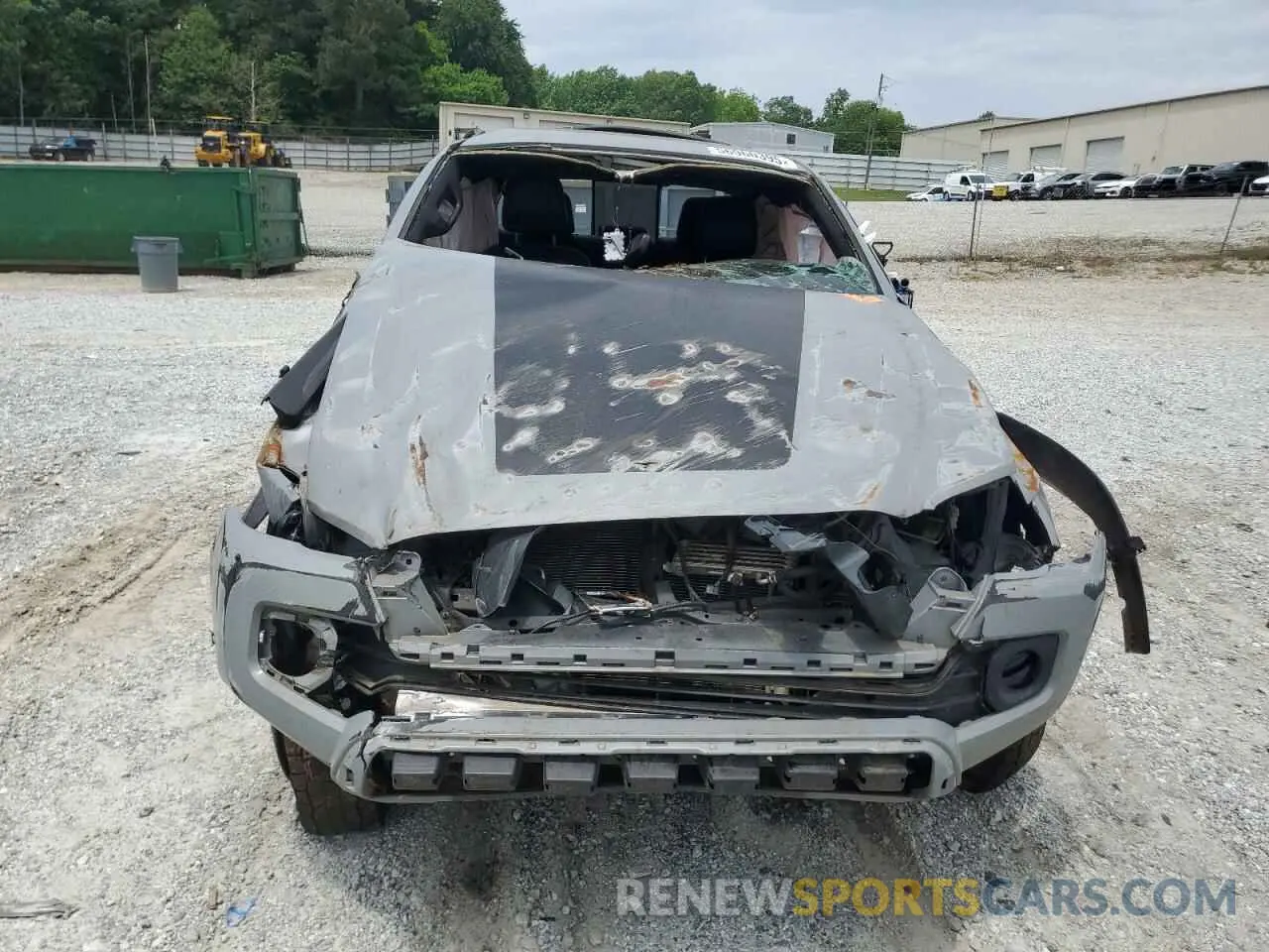 5 fotografías del automóvil dañado 3TMCZ5AN1LM326465 TOYOTA TACOMA 2020