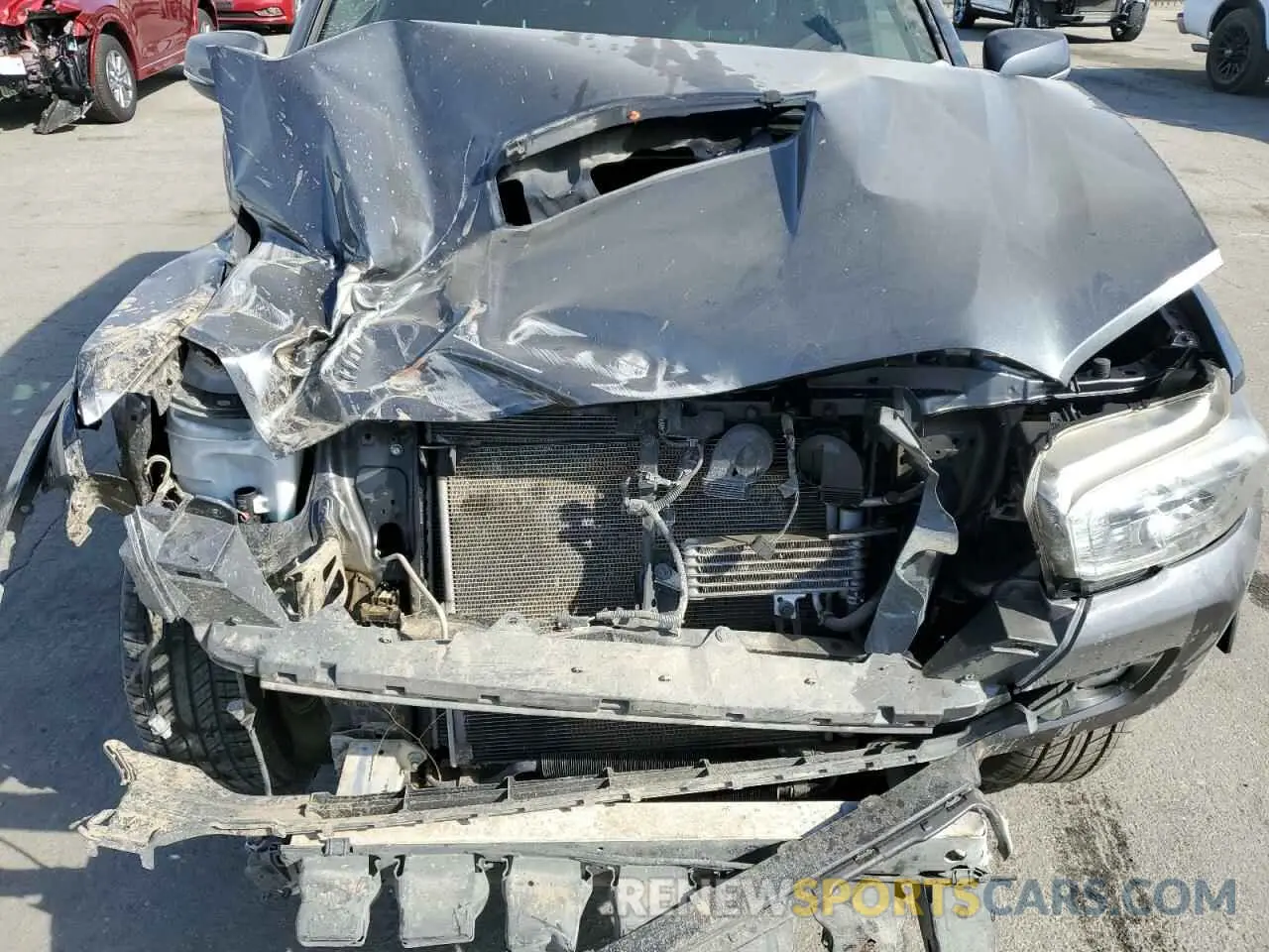 11 fotografías del automóvil dañado 3TMCZ5AN1LM341368 TOYOTA TACOMA 2020