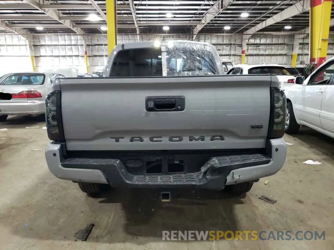 9 fotografías del automóvil dañado 3TMCZ5AN1LM354041 TOYOTA TACOMA 2020