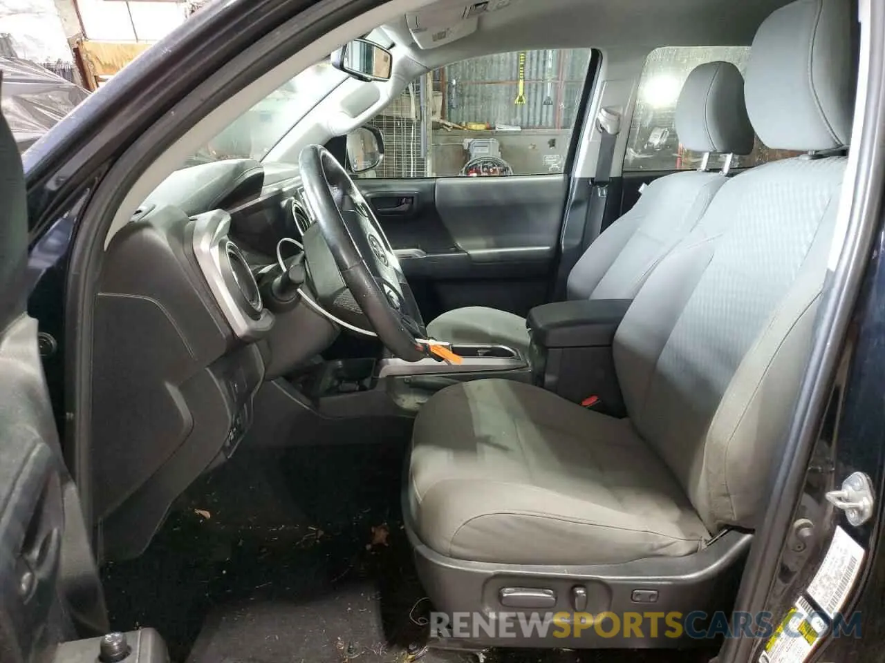7 fotografías del automóvil dañado 3TMCZ5AN1LM354864 TOYOTA TACOMA 2020