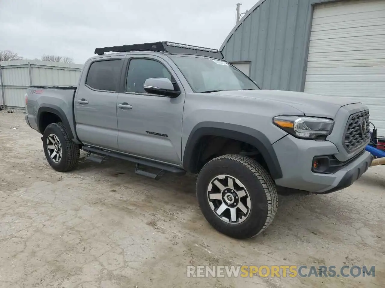 4 fotografías del automóvil dañado 3TMCZ5AN1LM358235 TOYOTA TACOMA 2020