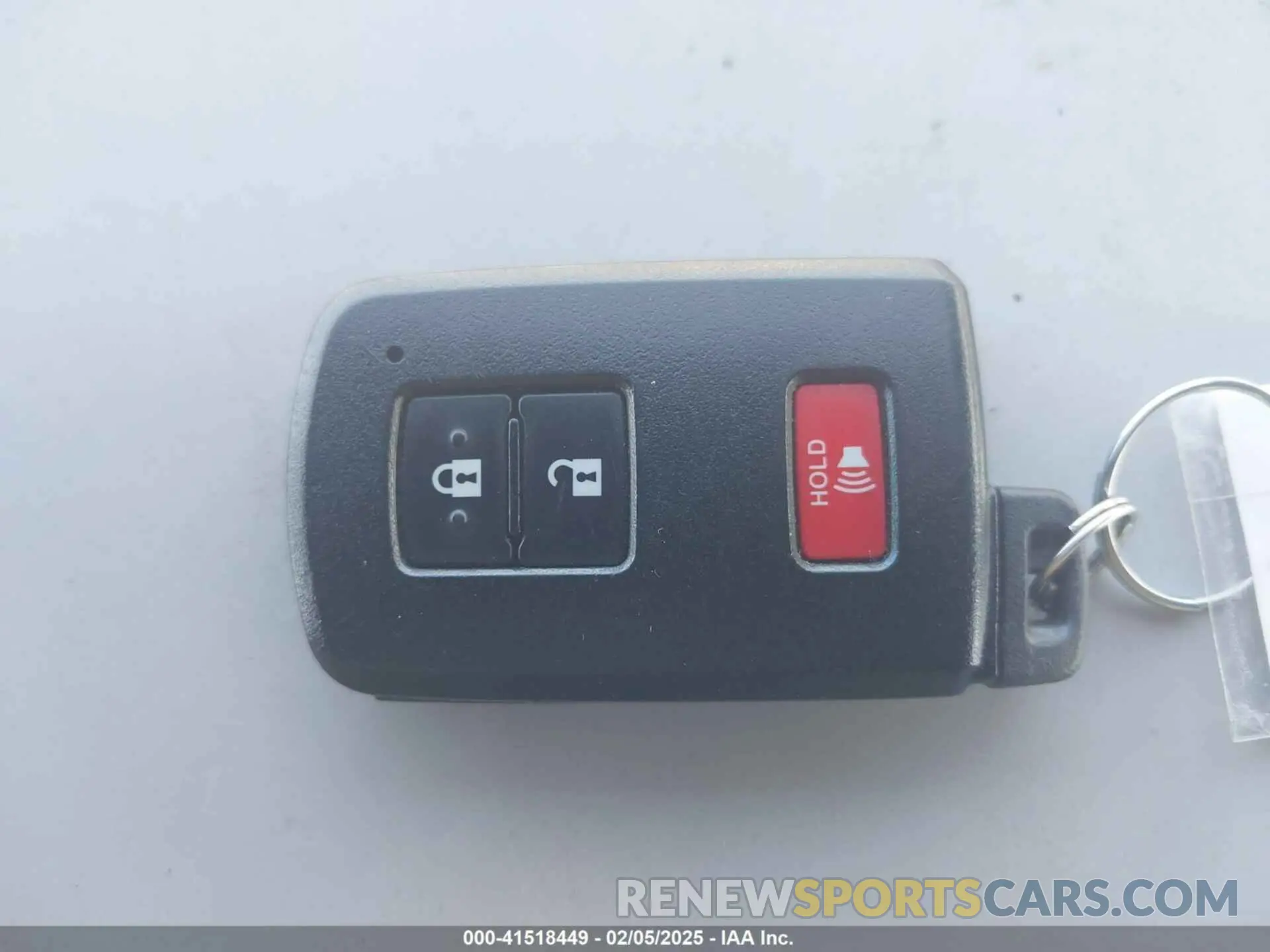 11 fotografías del automóvil dañado 3TMCZ5AN1LM360843 TOYOTA TACOMA 2020
