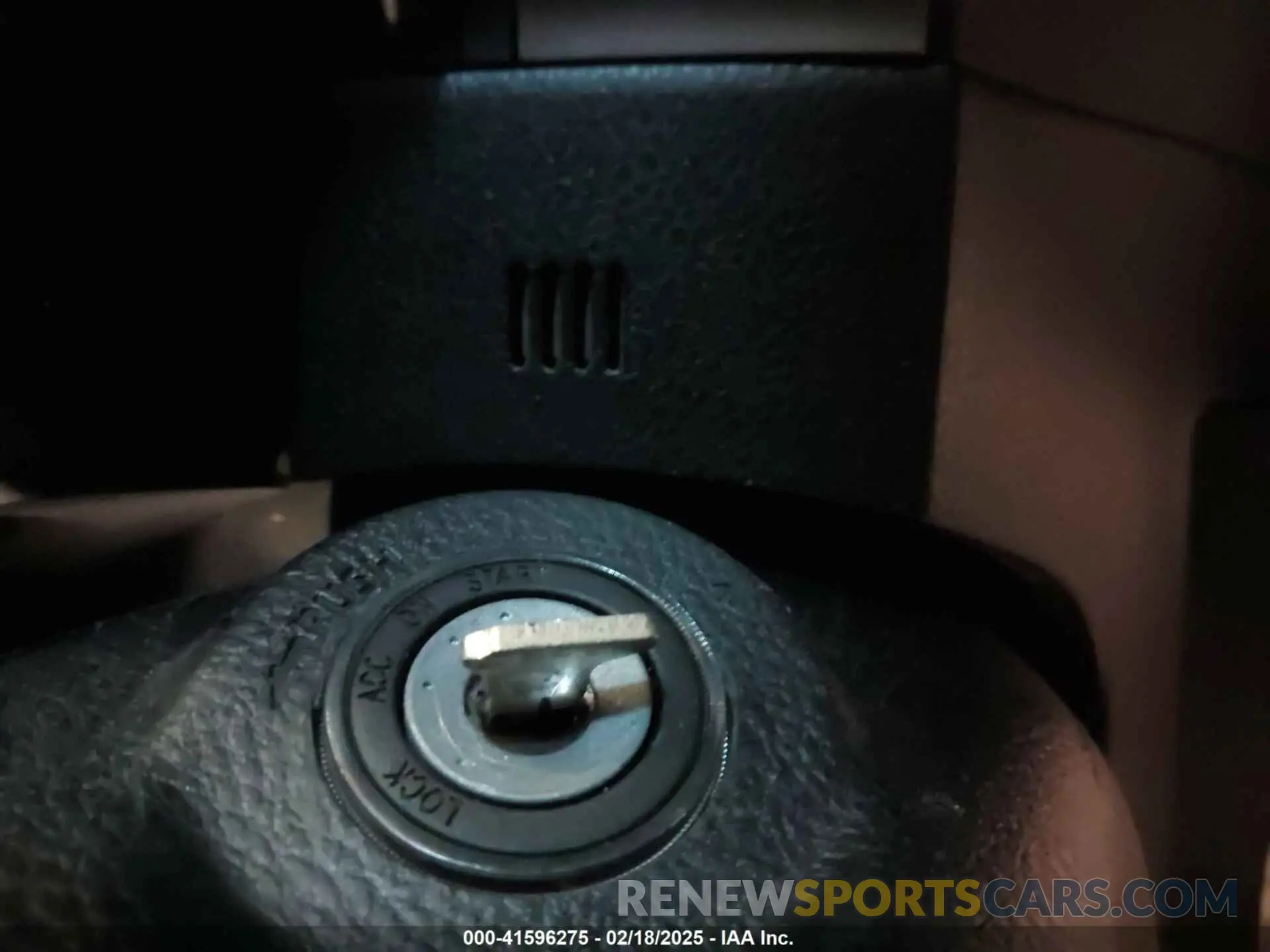 11 fotografías del automóvil dañado 3TMCZ5AN1LM362737 TOYOTA TACOMA 2020