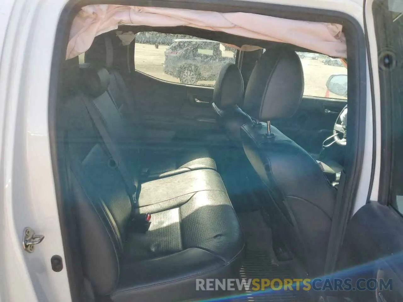 10 fotografías del automóvil dañado 3TMCZ5AN1LM366142 TOYOTA TACOMA 2020