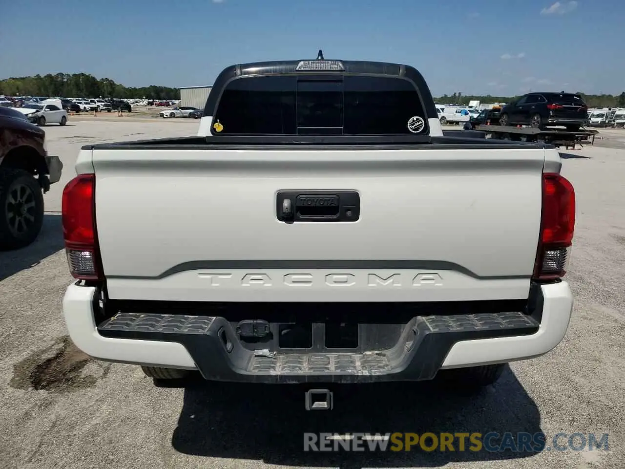 6 fotografías del automóvil dañado 3TMCZ5AN2LM304328 TOYOTA TACOMA 2020