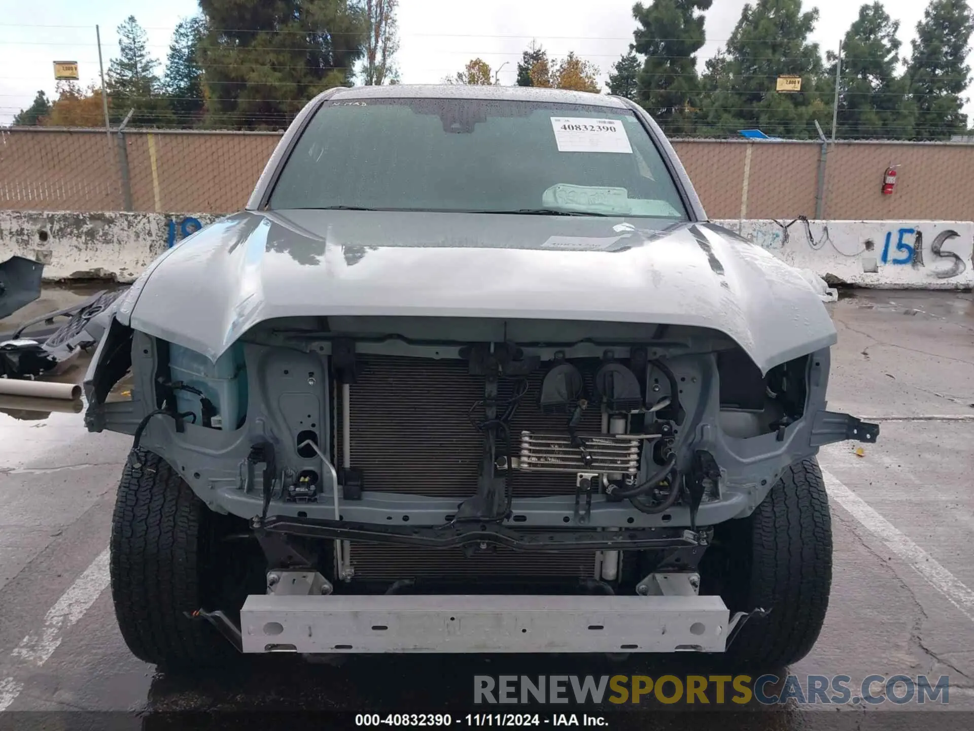 13 fotografías del automóvil dañado 3TMCZ5AN2LM325843 TOYOTA TACOMA 2020